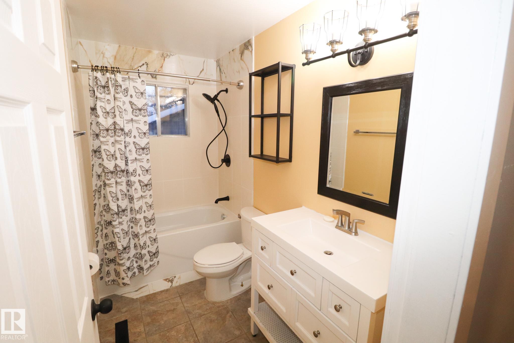 Photo 11 at 530 Alder Avenue, Maplewood, Sherwood Park