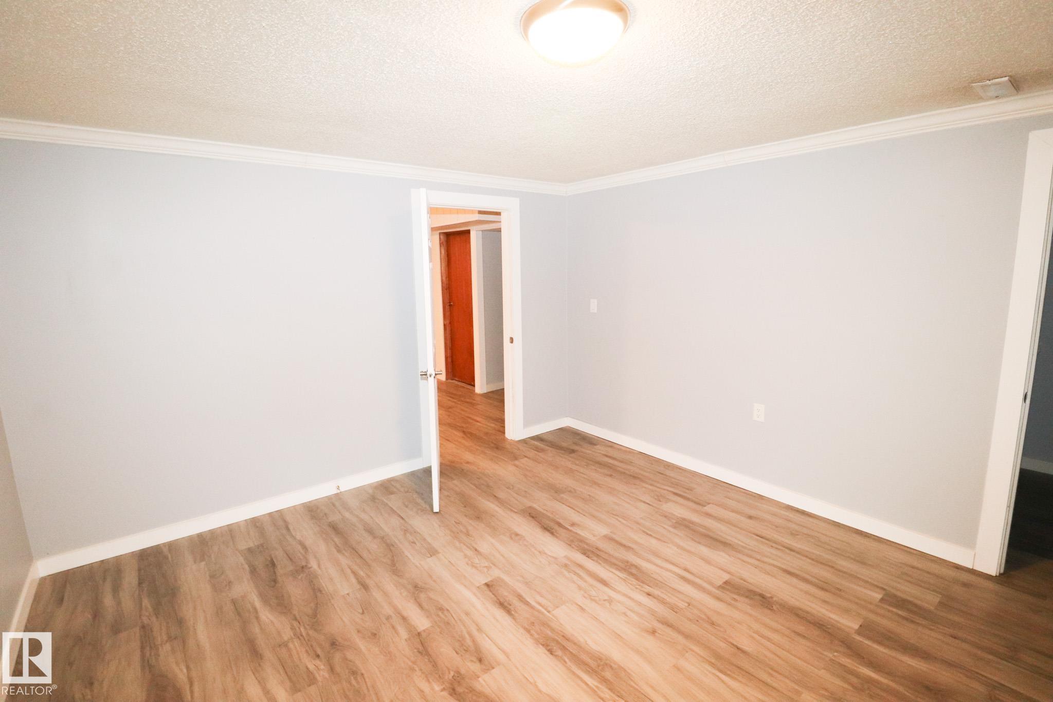 Photo 22 at 530 Alder Avenue, Maplewood, Sherwood Park