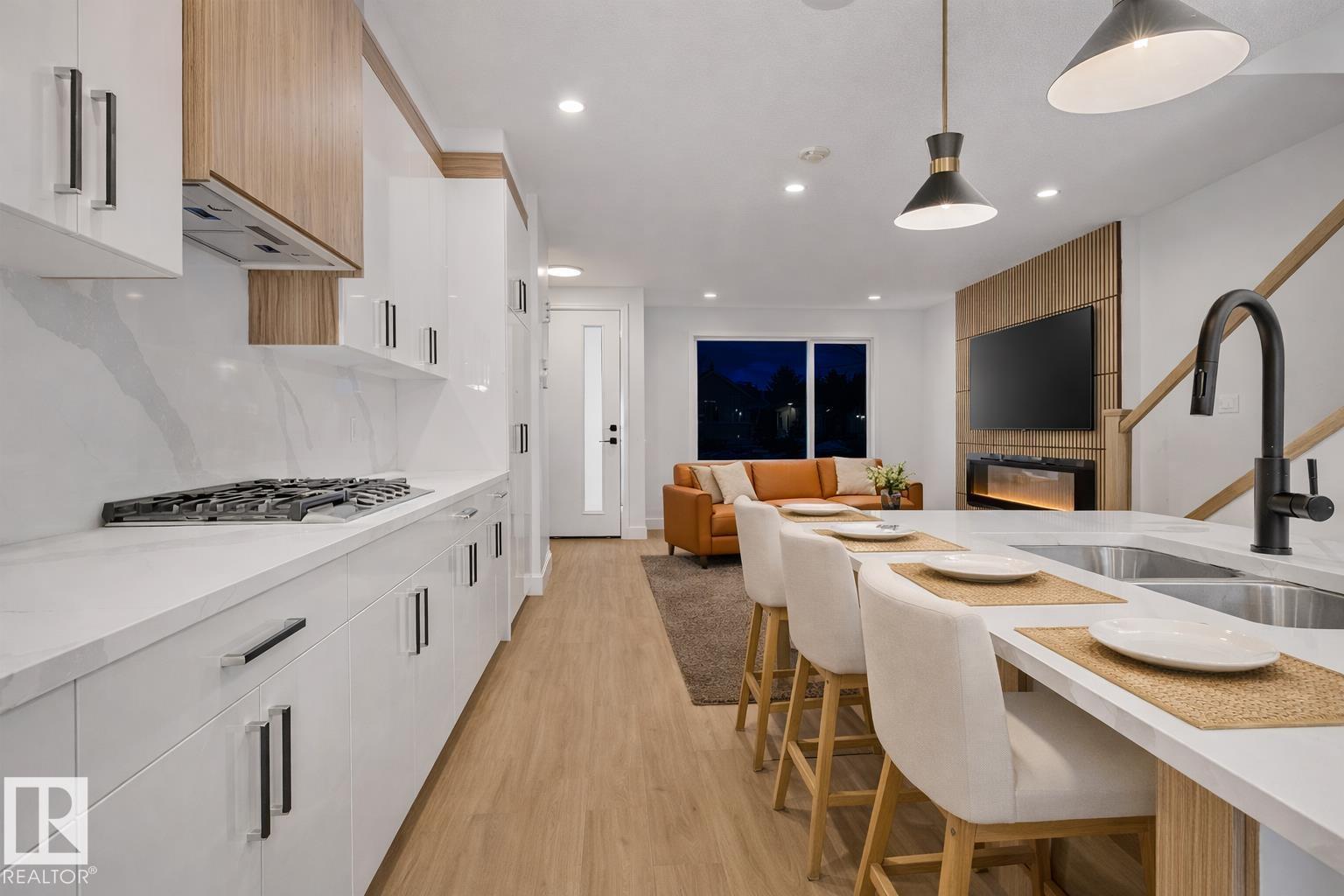 Picture for 11138 126 ST NW