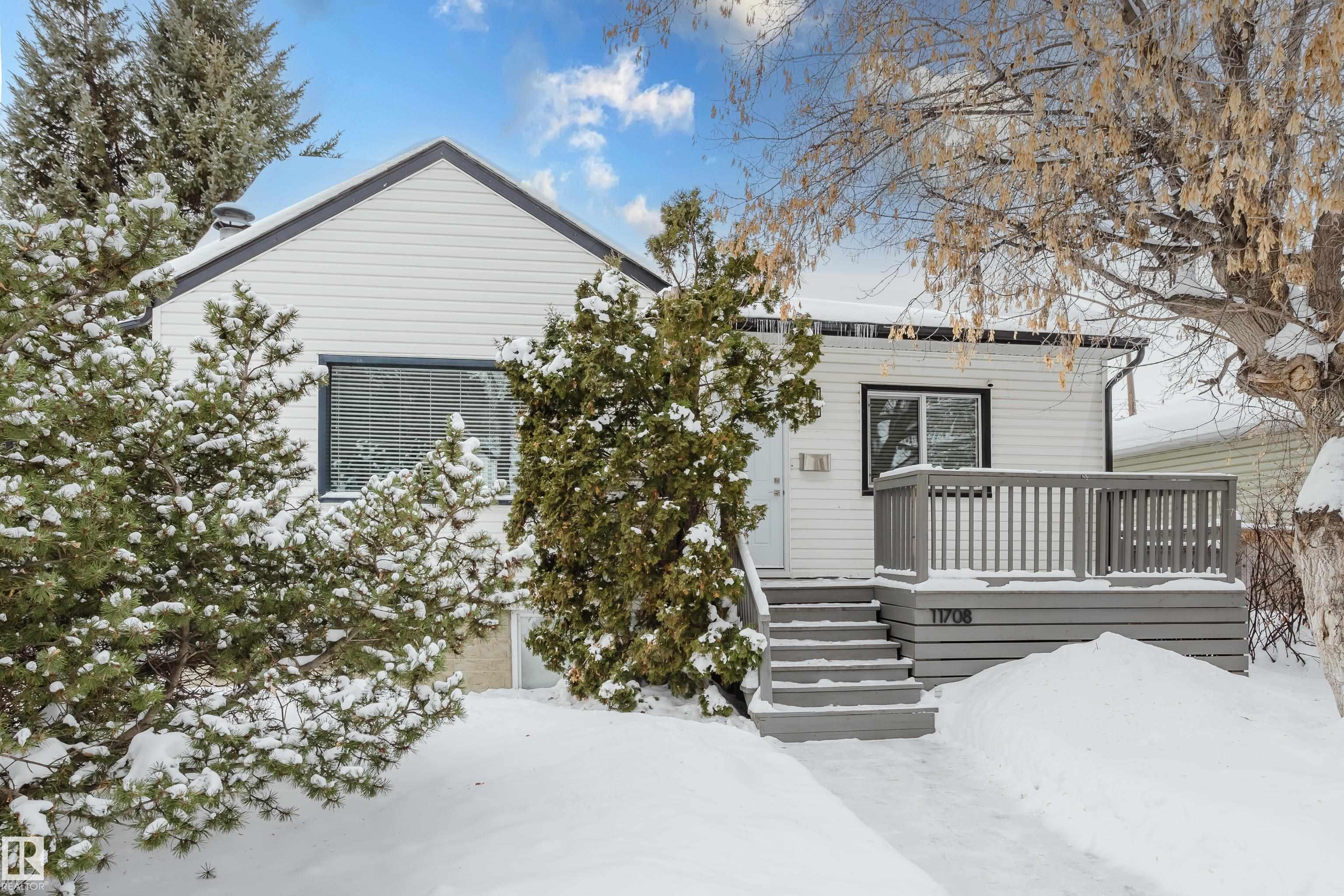 11708 130 Street NW, Inglewood, Edmonton photo number 2