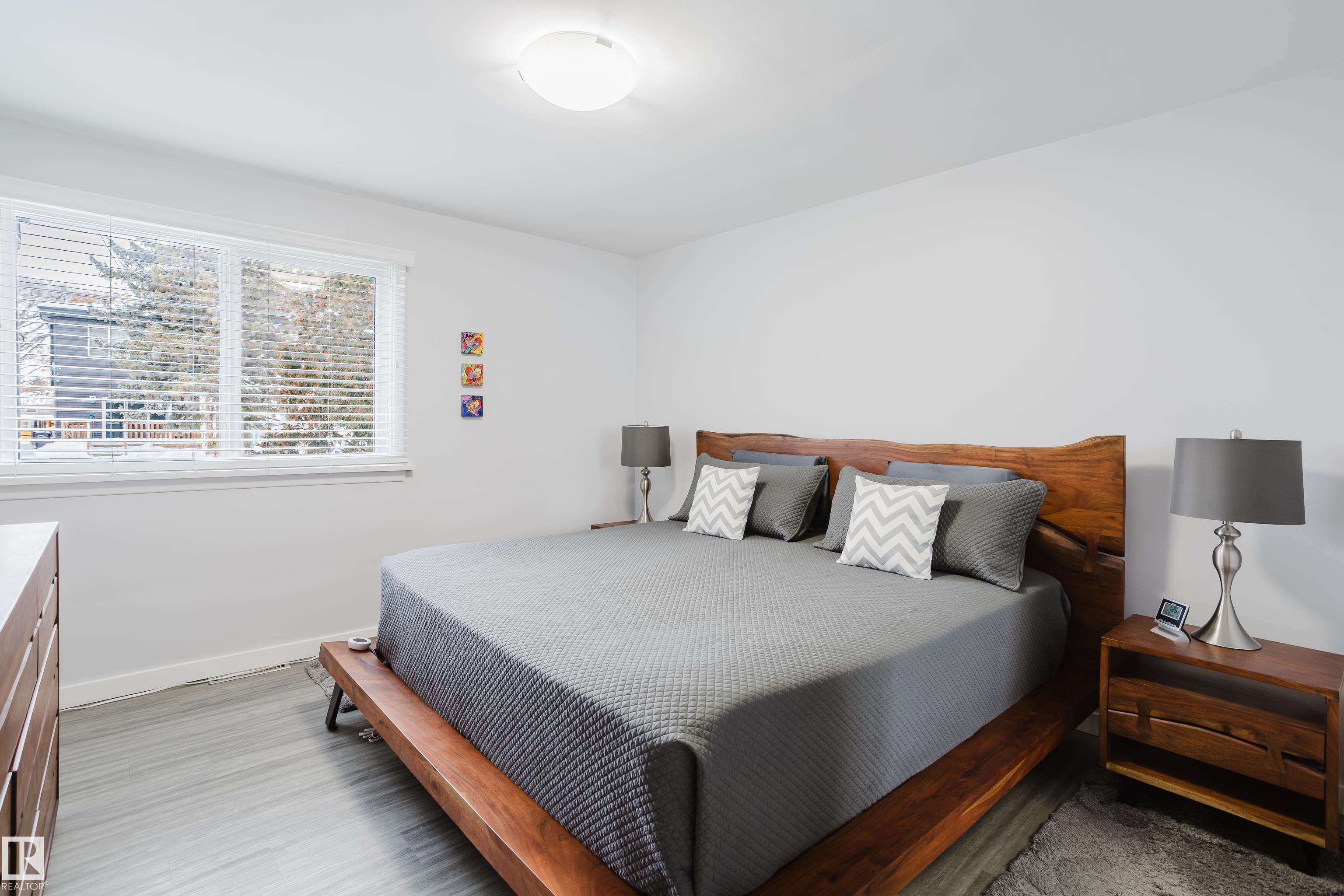 Photo 12 at 11708 130 Street NW, Inglewood, Edmonton