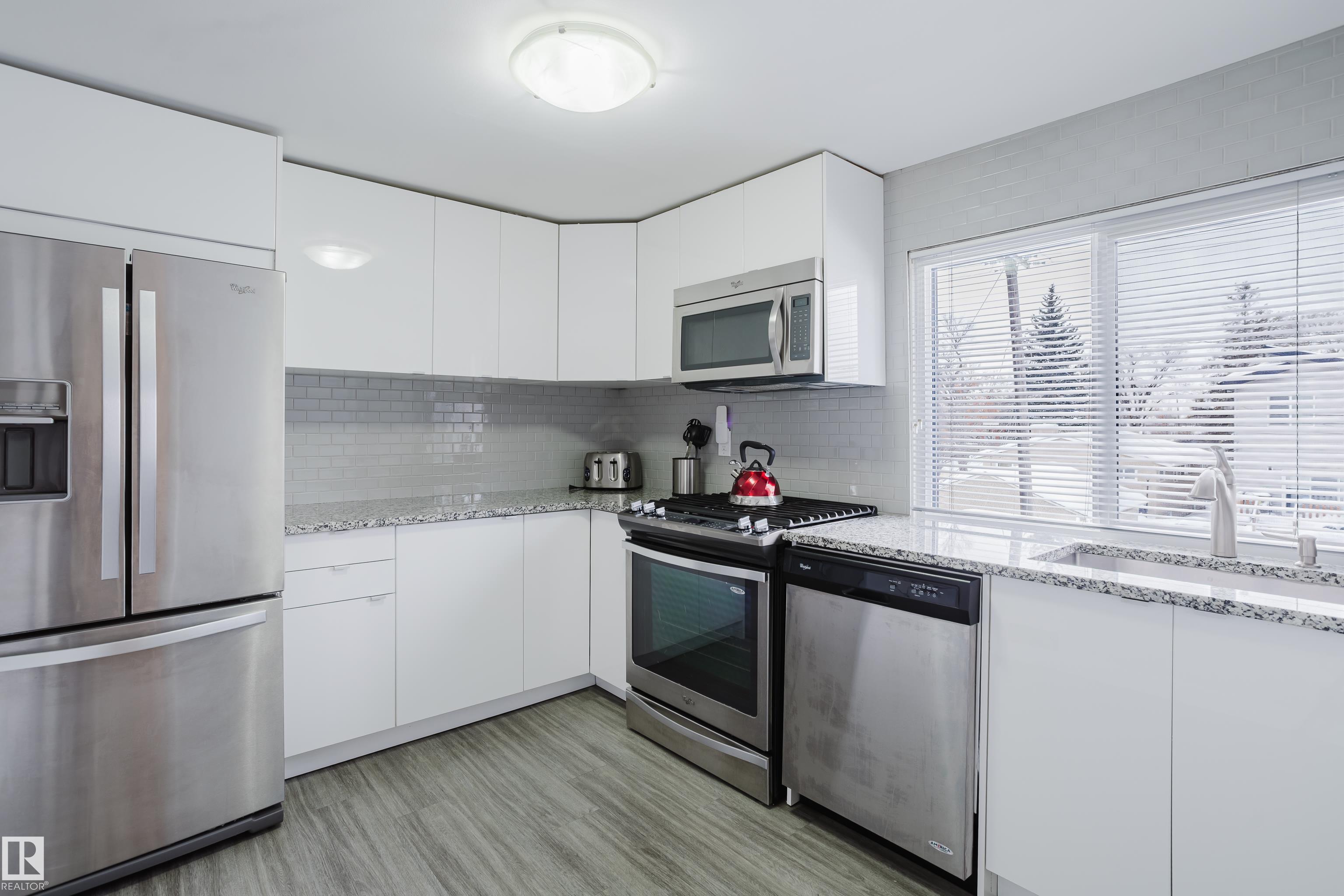 Photo 18 at 11708 130 Street NW, Inglewood, Edmonton