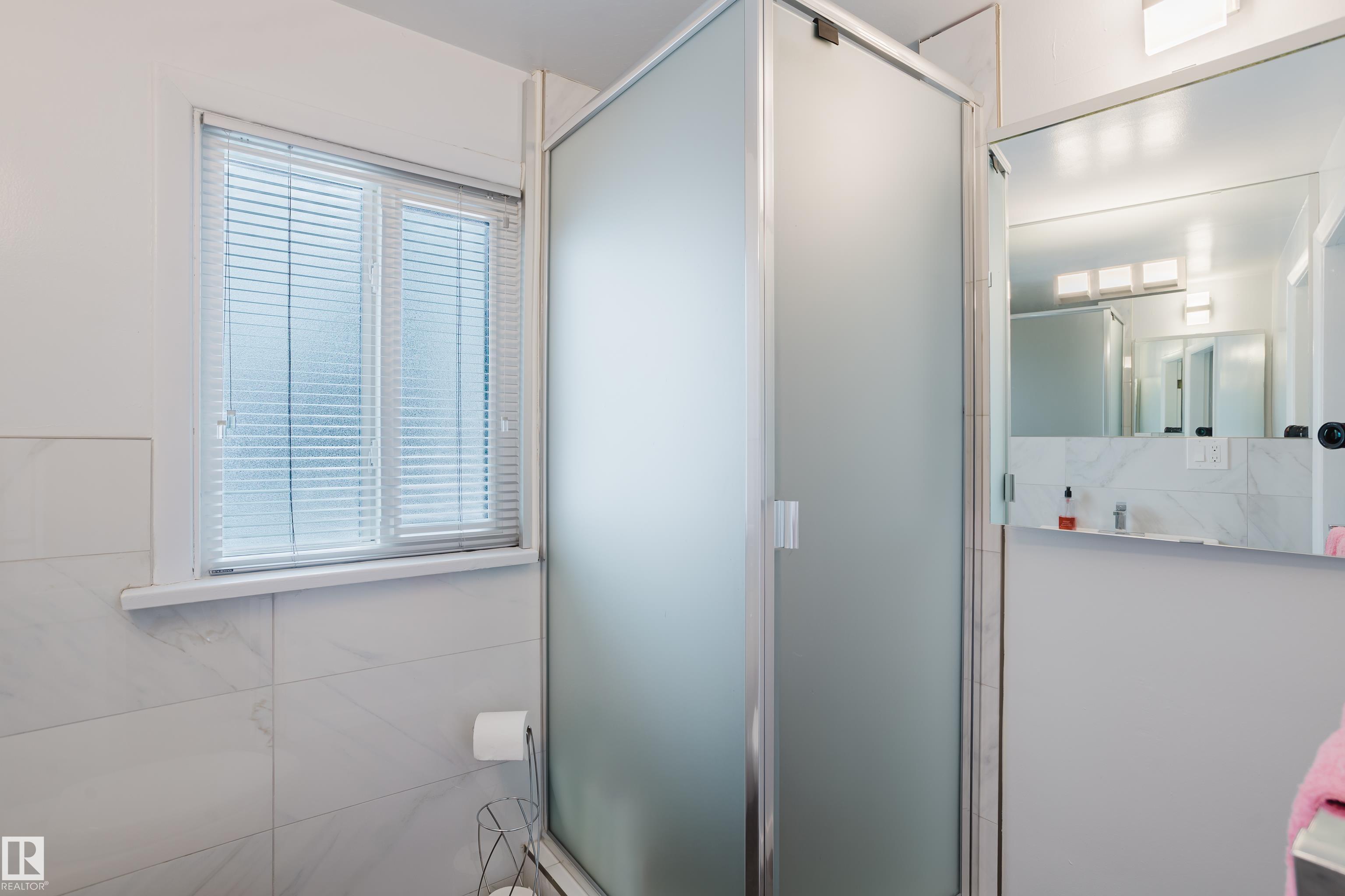 Photo 24 at 11708 130 Street NW, Inglewood, Edmonton