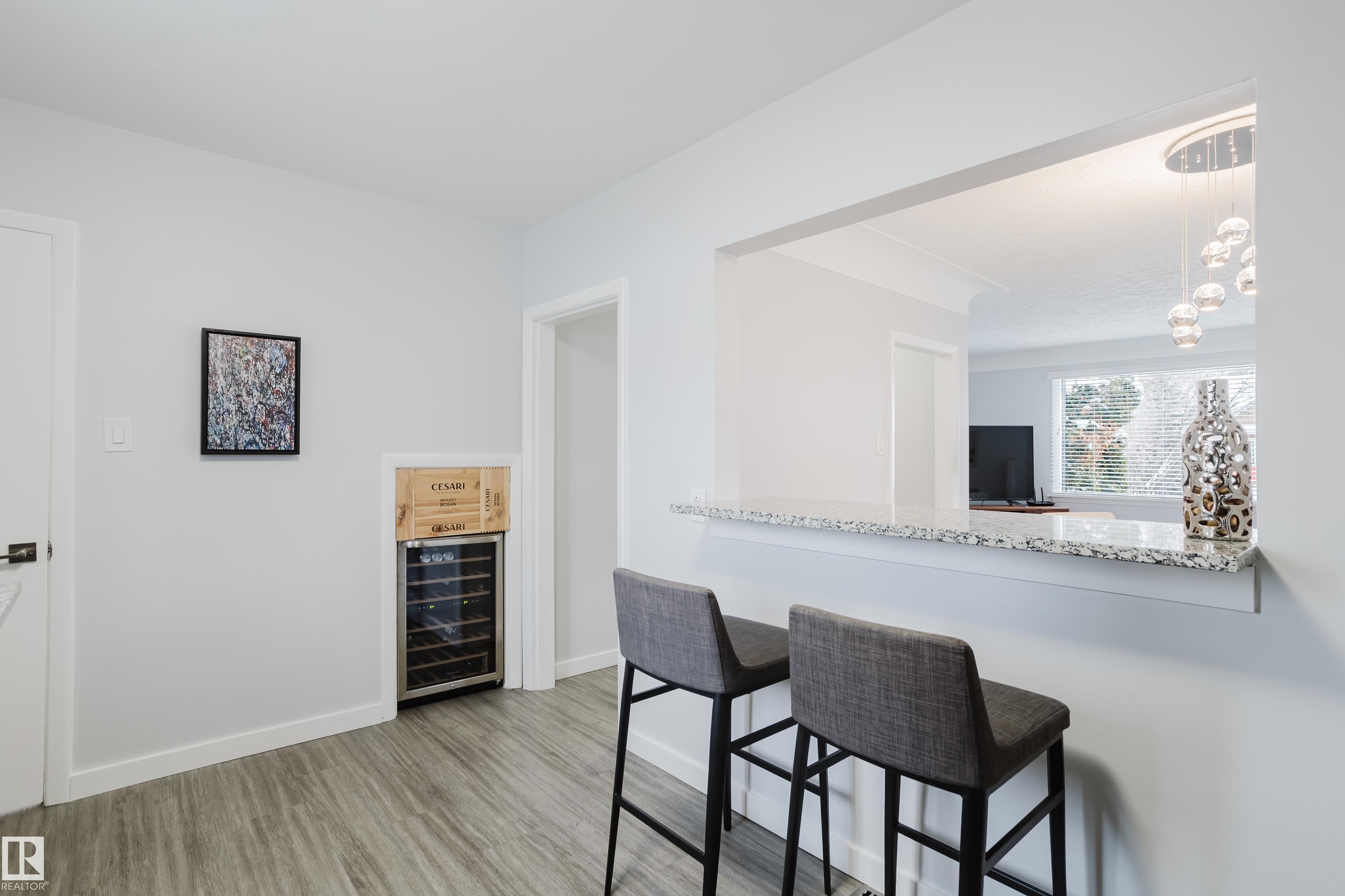 Photo 9 at 11708 130 Street NW, Inglewood, Edmonton