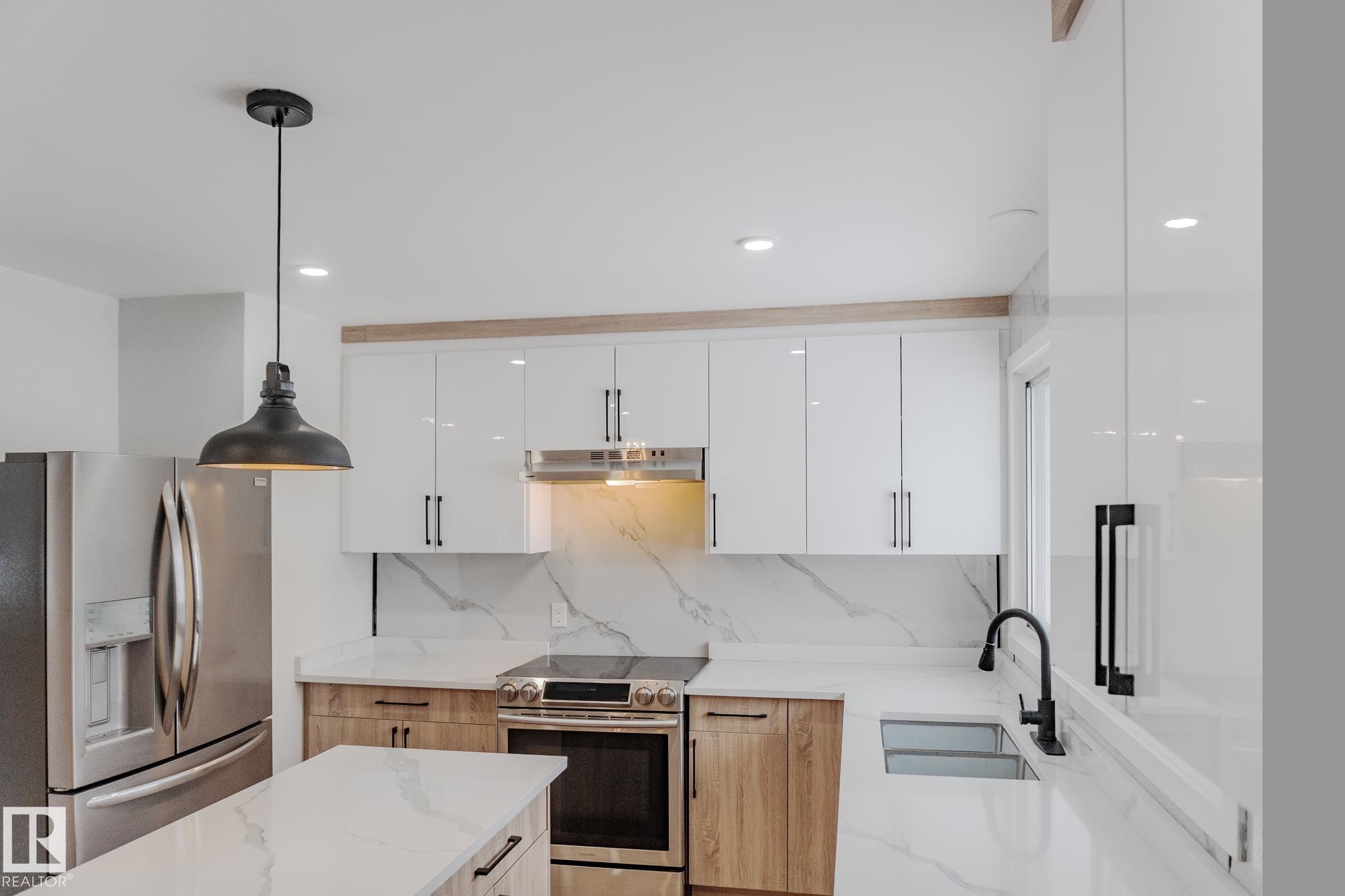 Picture for 13711 133 AV NW