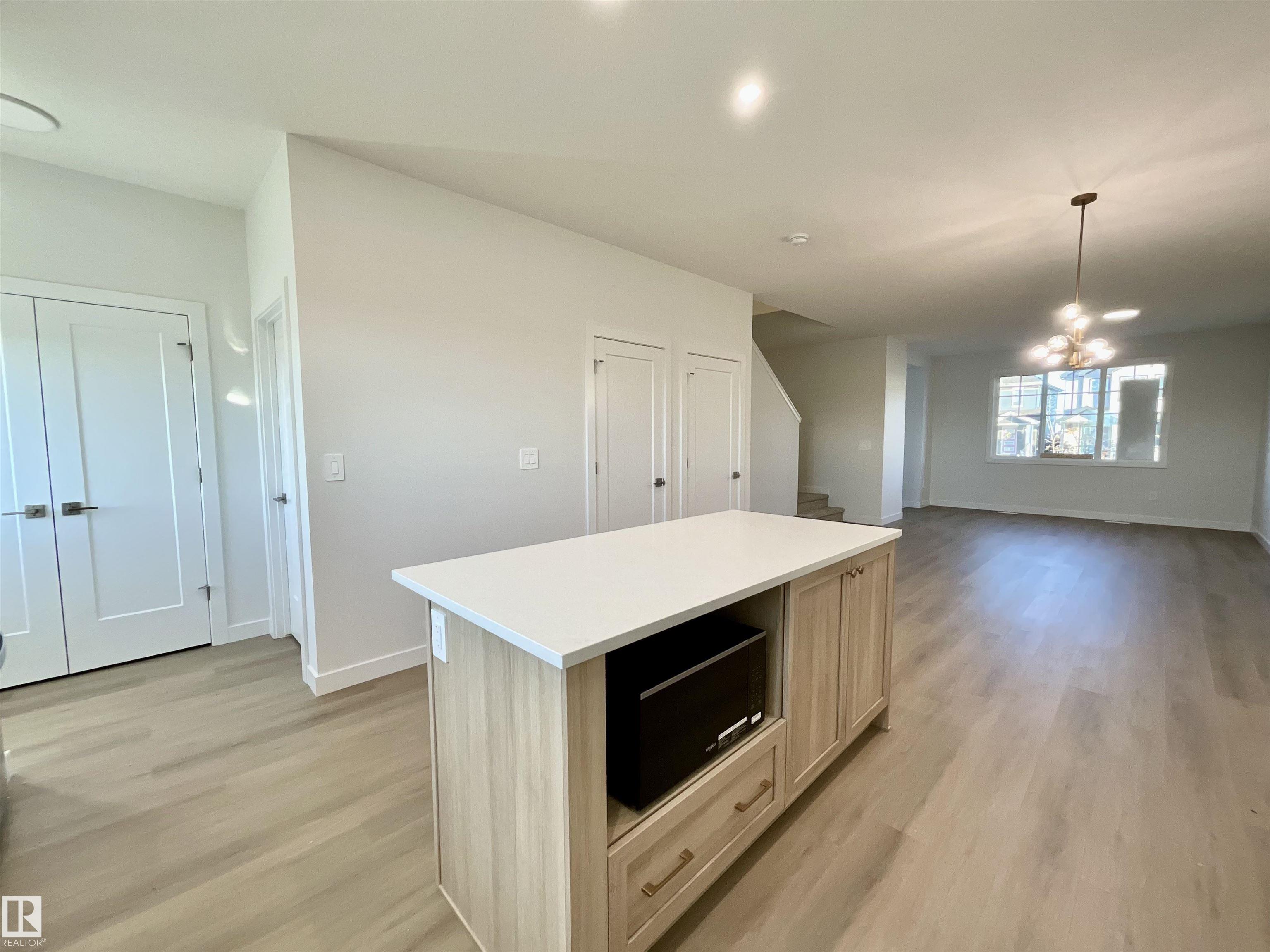 Photo 8 at 61 Sienna Boulevard, Sienna, Fort Saskatchewan