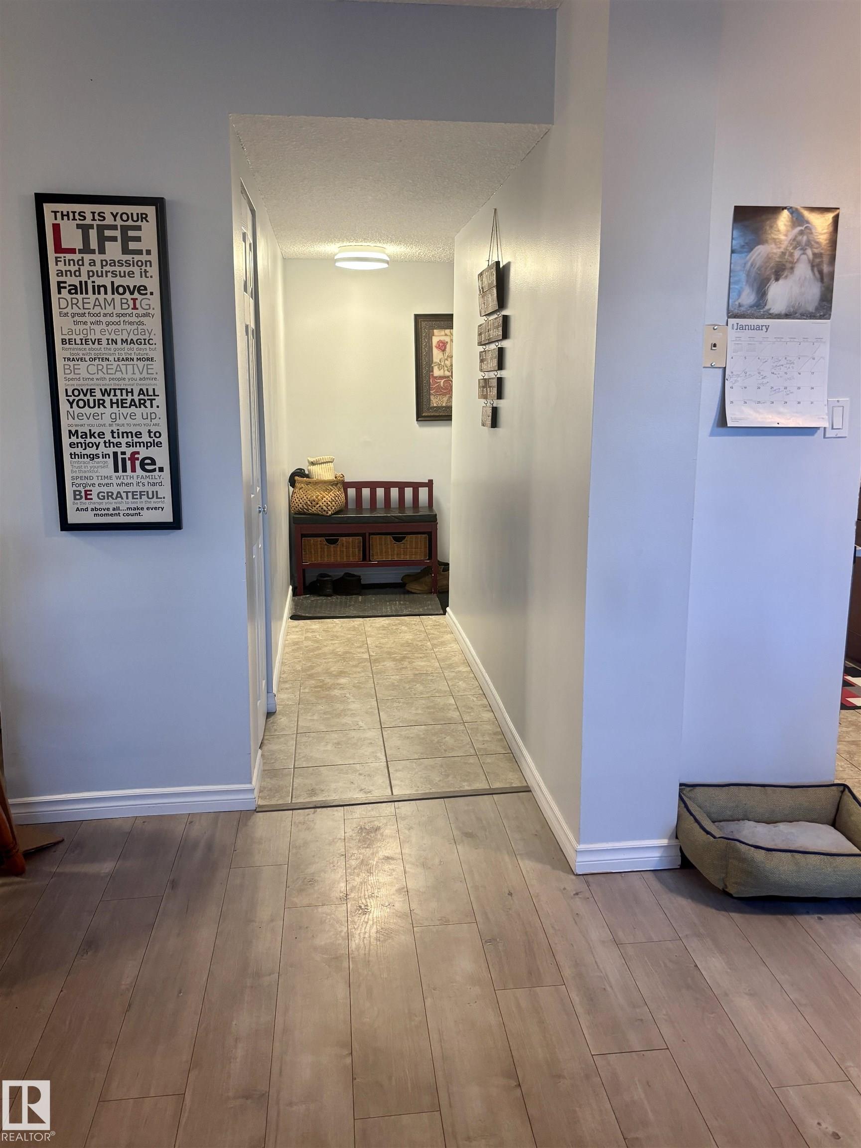 Photo 11 at 26 - 8735 165 Street NW, West Meadowlark Park, Edmonton