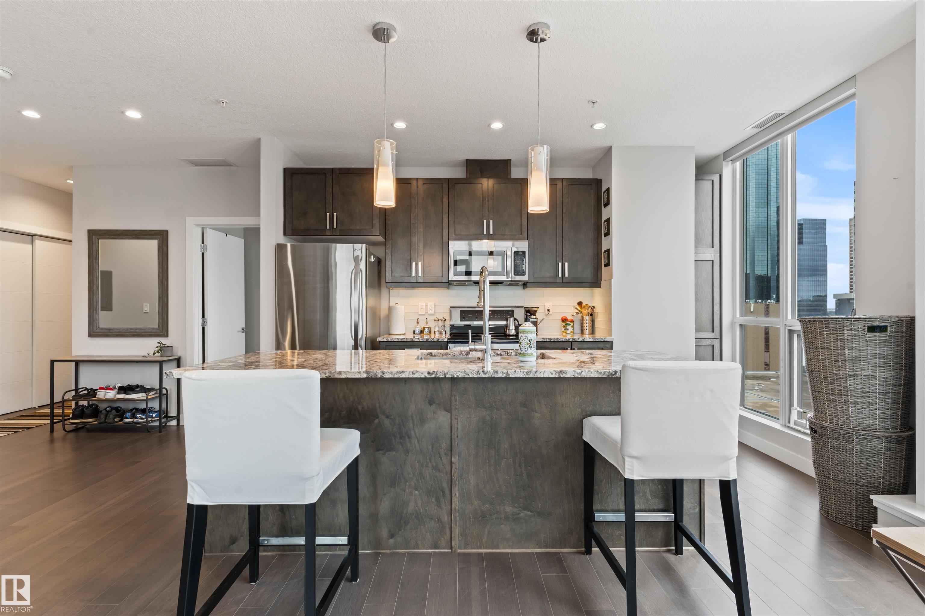 Photo 16 at 1107 - 10238 103 Street NW, Downtown, Edmonton