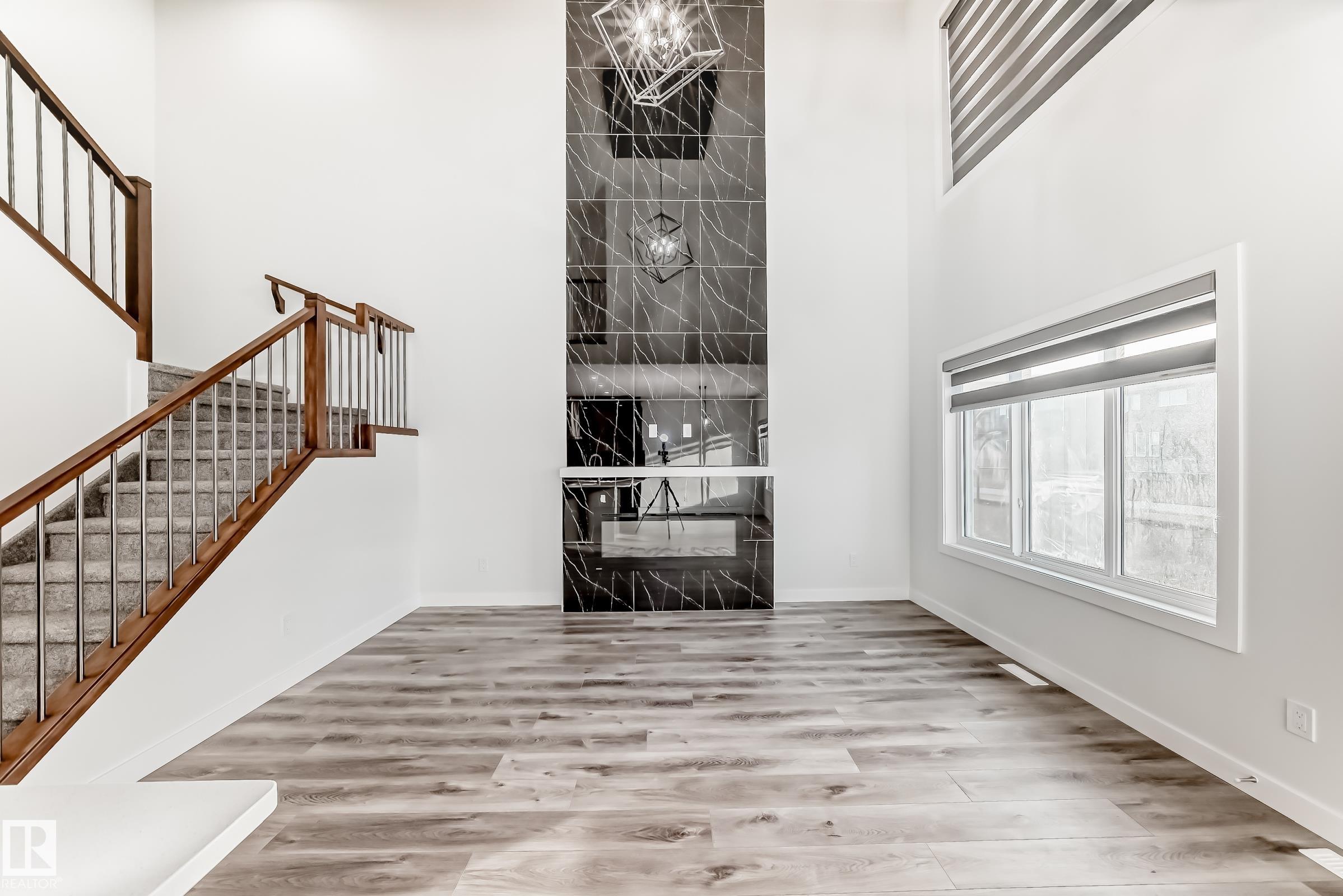 Photo 11 at 15 Westwyck Link, Fenwyck, Spruce Grove