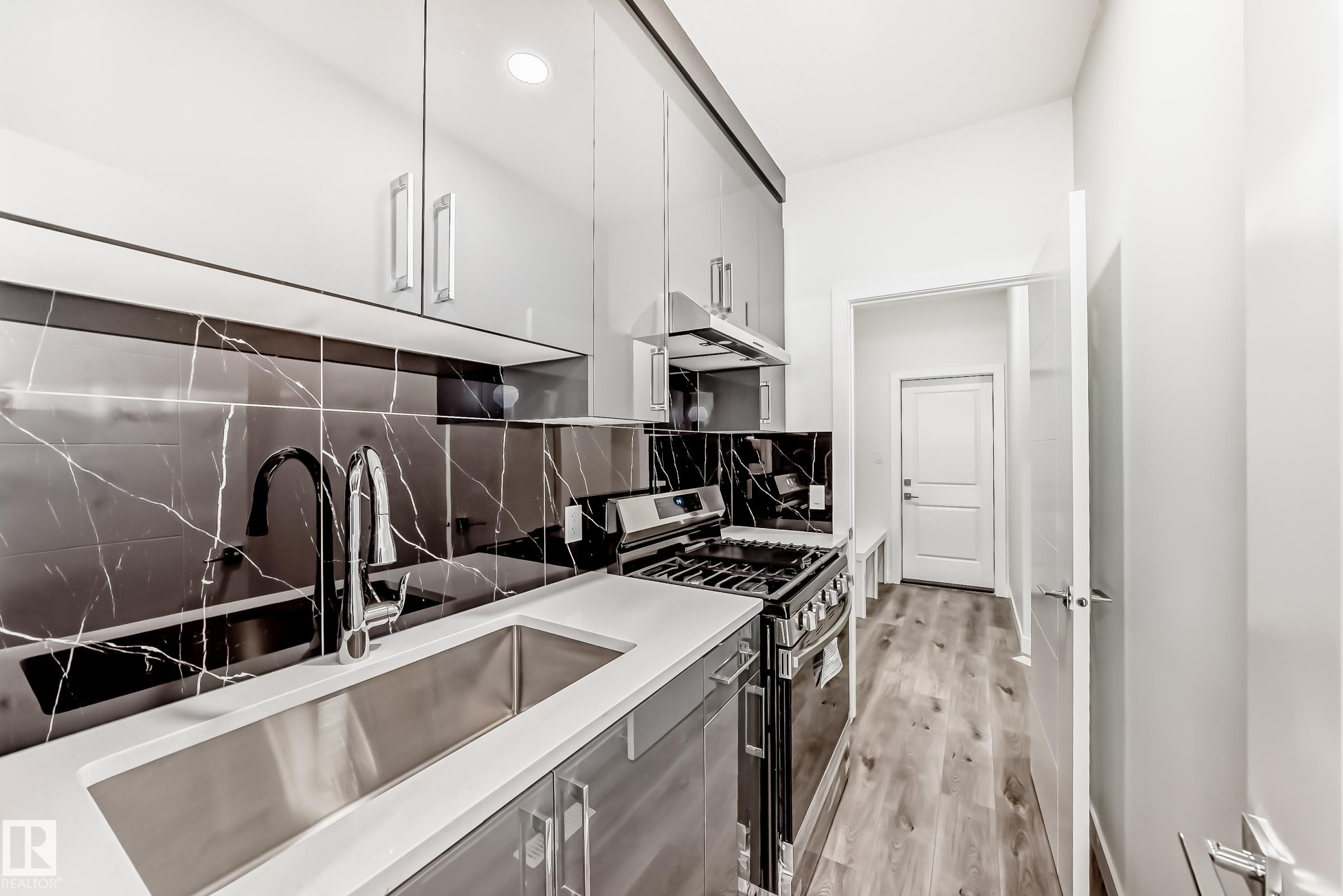 Photo 16 at 15 Westwyck Link, Fenwyck, Spruce Grove