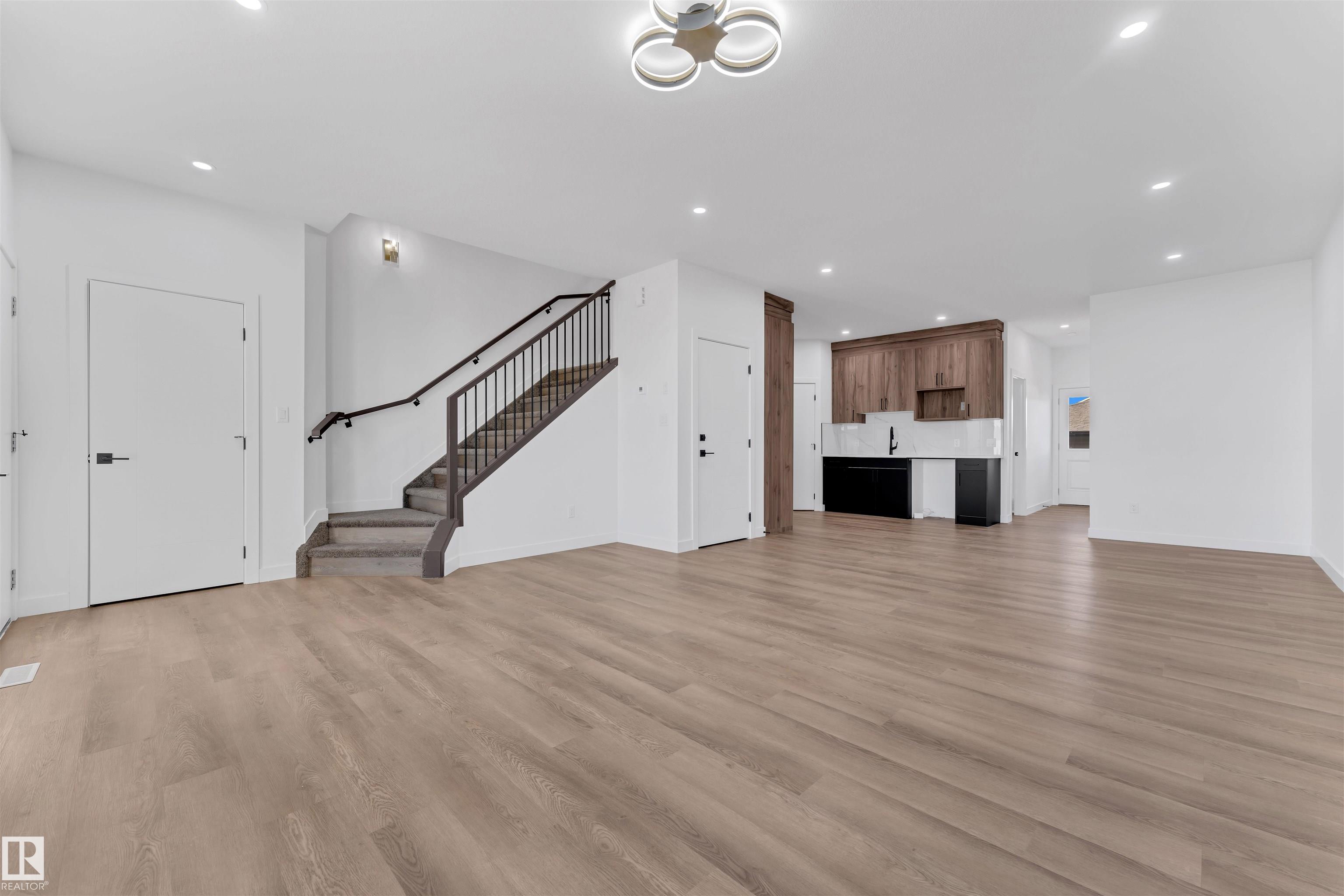 Photo 8 at 3606 39 Avenue, Azur, Beaumont