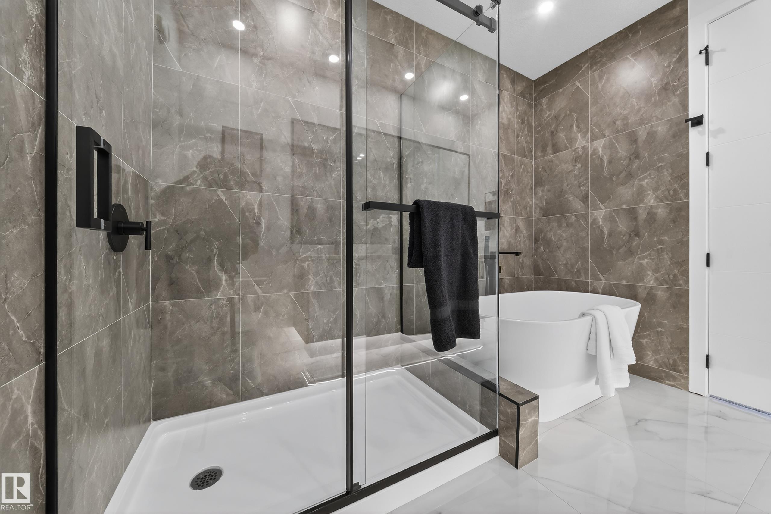 Photo 28 at 210 Crystal Creek Drive NW, Crystal Creek, Leduc