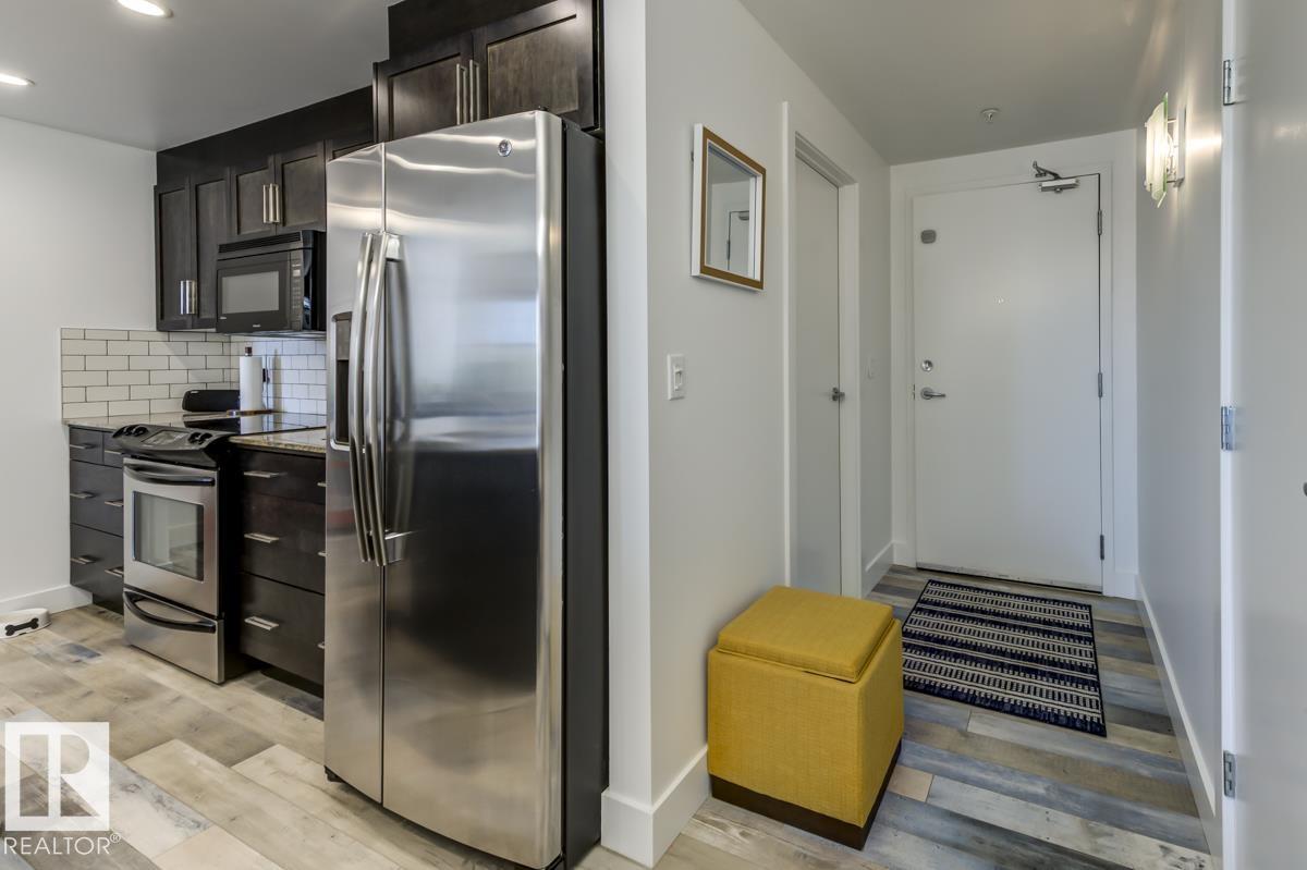 Picture for #205 11933 JASPER AV NW