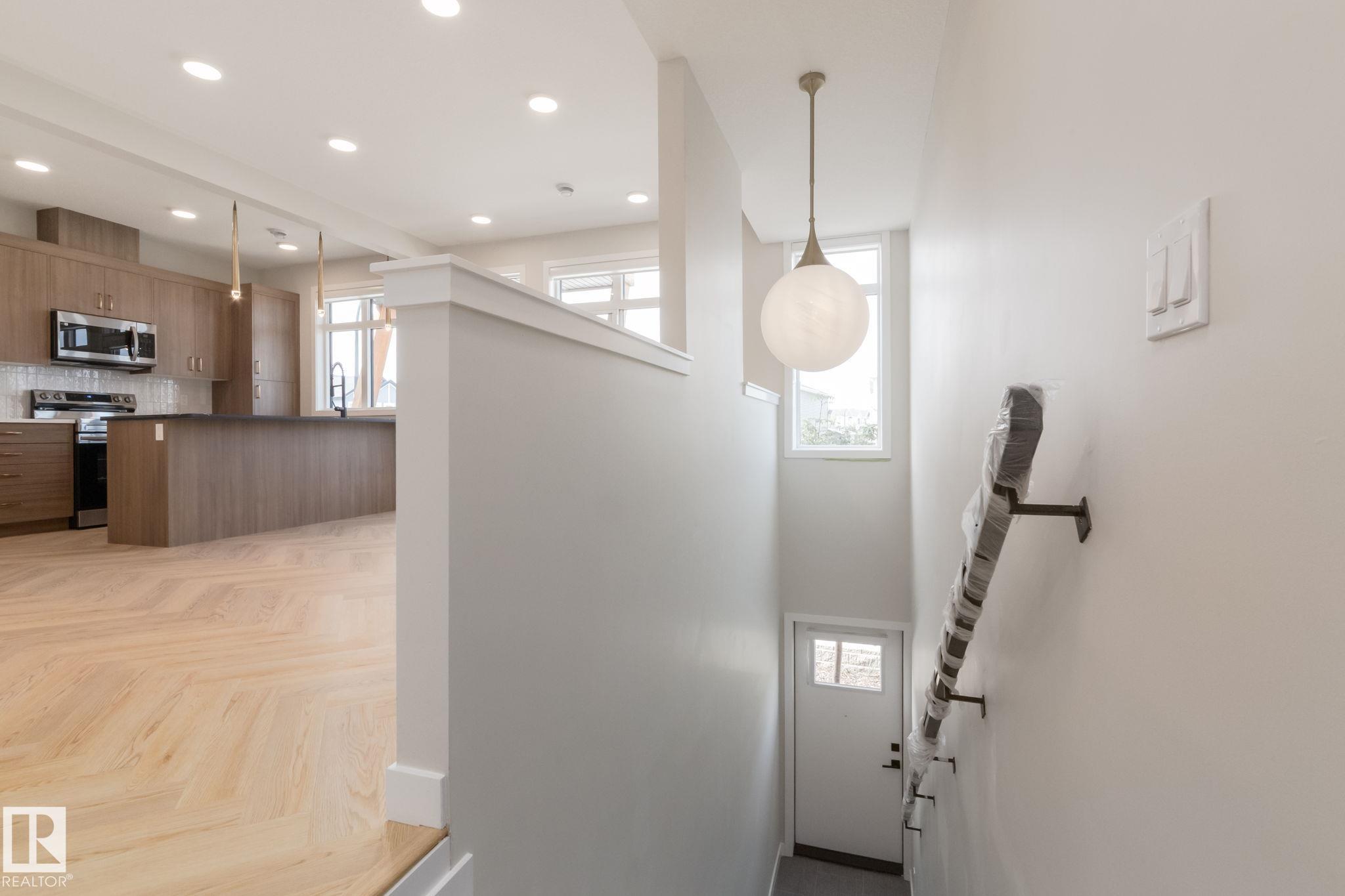 Picture for #41 16231 19 AV SW