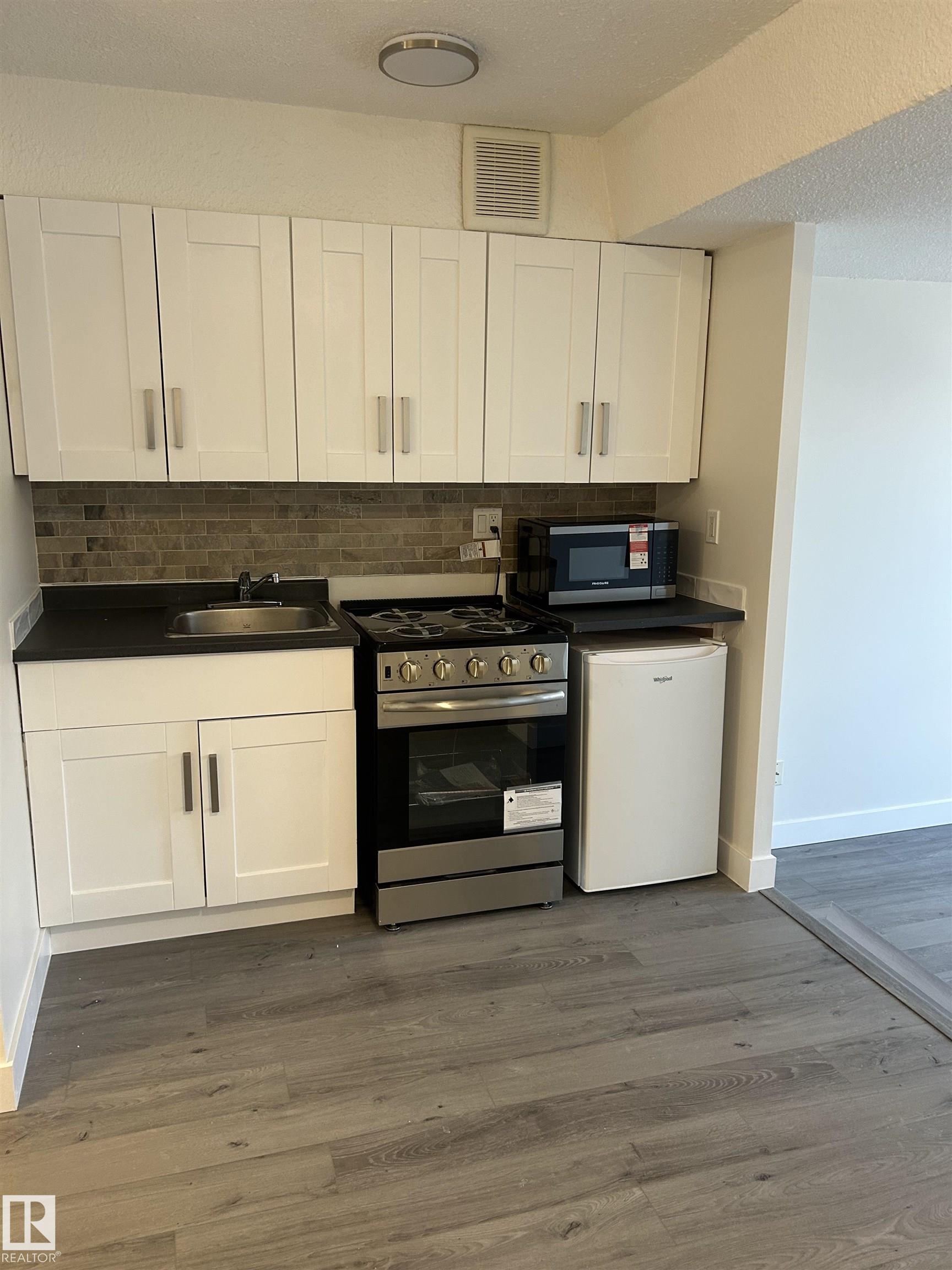 Picture for #422 10160 114 ST NW NW