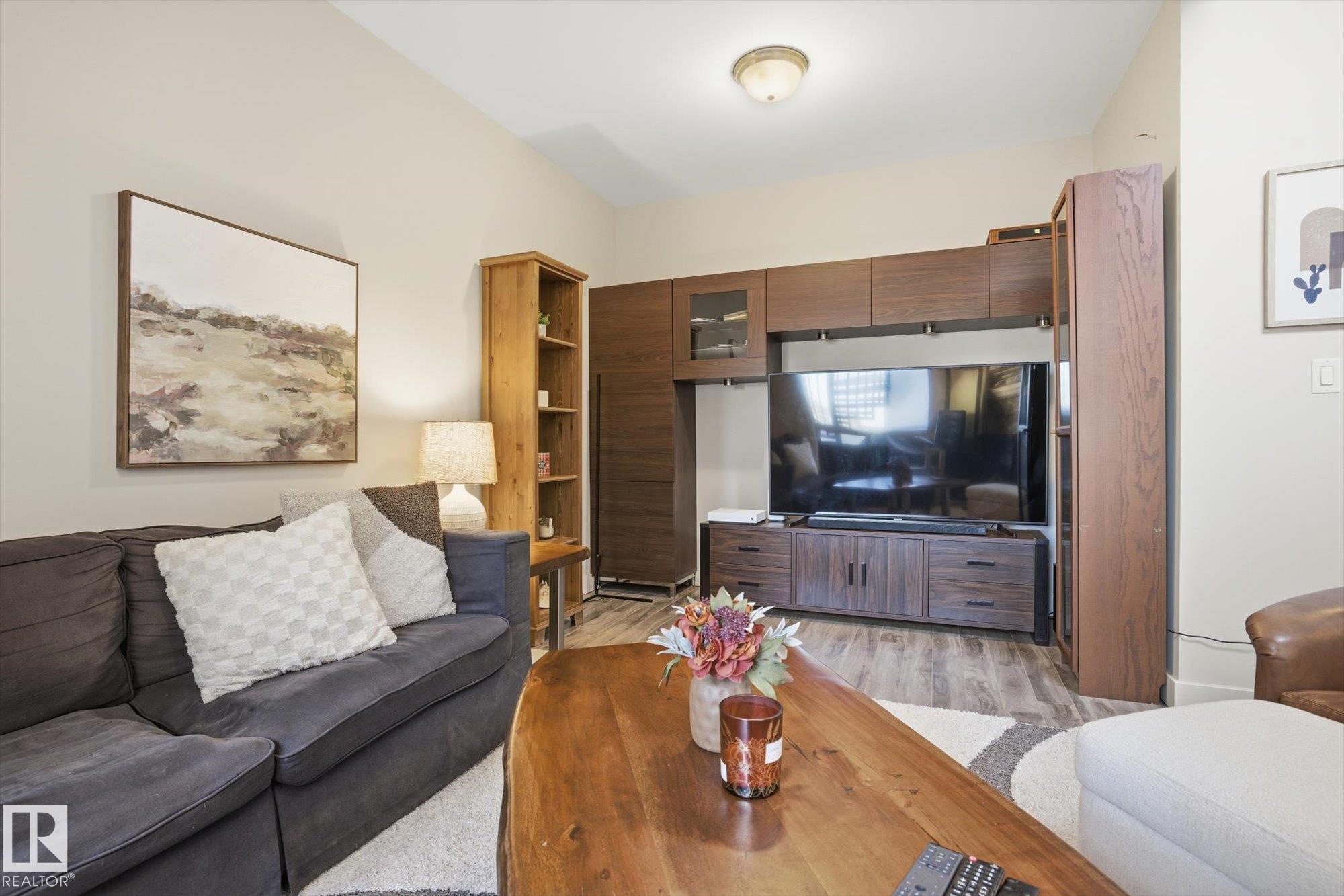 Photo 5 at 618 - 10235 112 Street NW, Wîhkwêntôwin, Edmonton