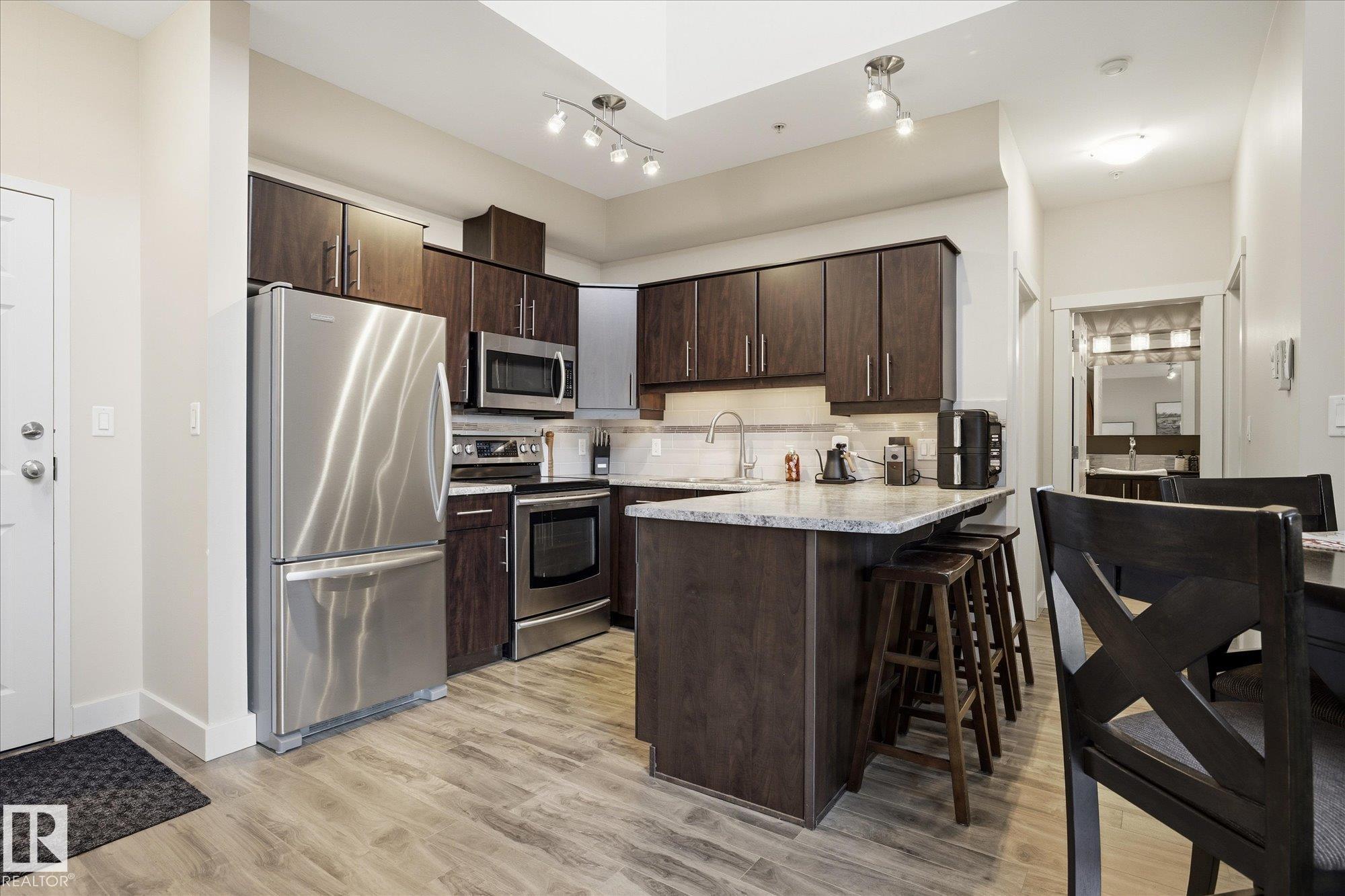 Photo 7 at 618 - 10235 112 Street NW, Wîhkwêntôwin, Edmonton