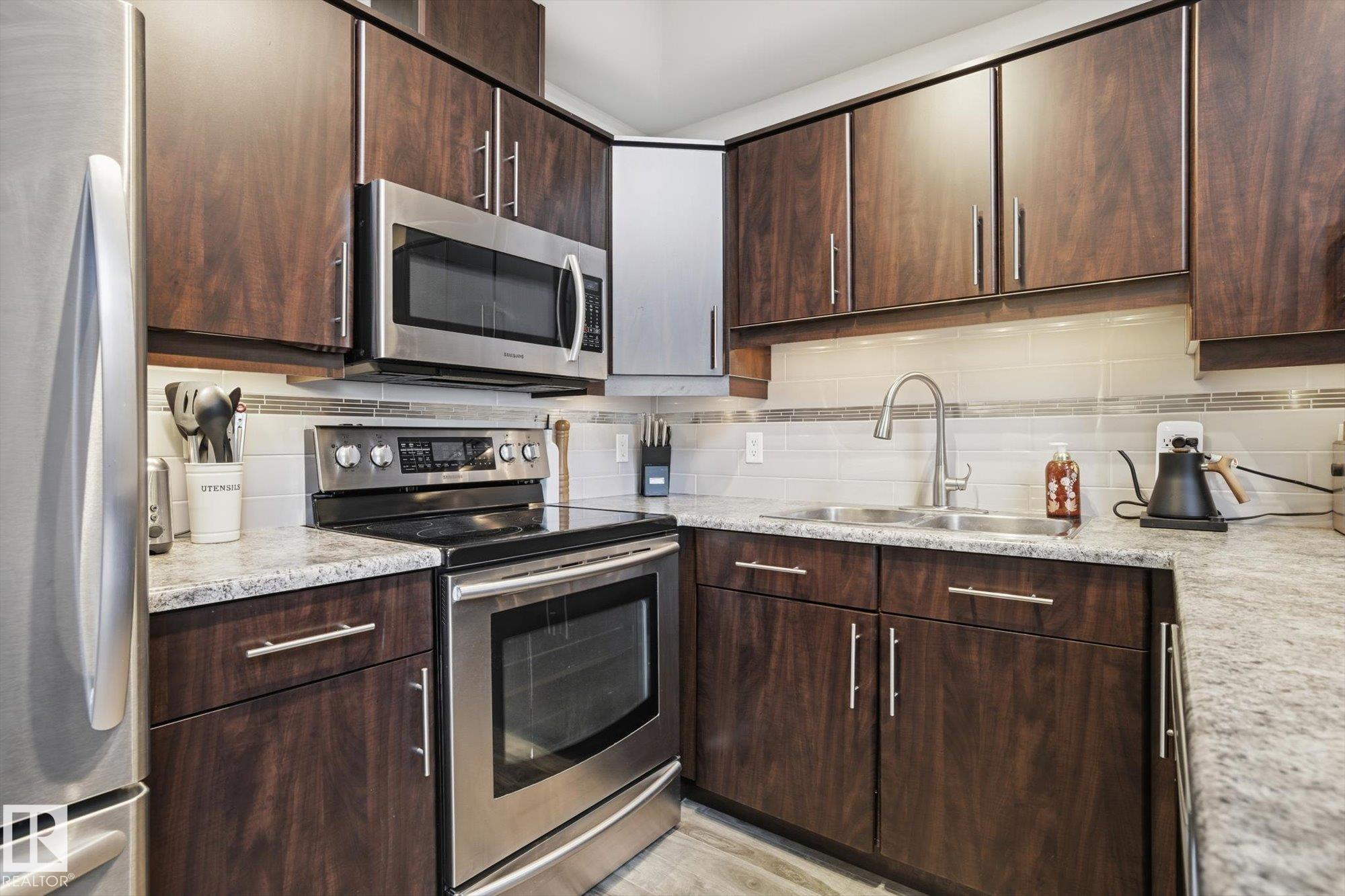 Photo 9 at 618 - 10235 112 Street NW, Wîhkwêntôwin, Edmonton