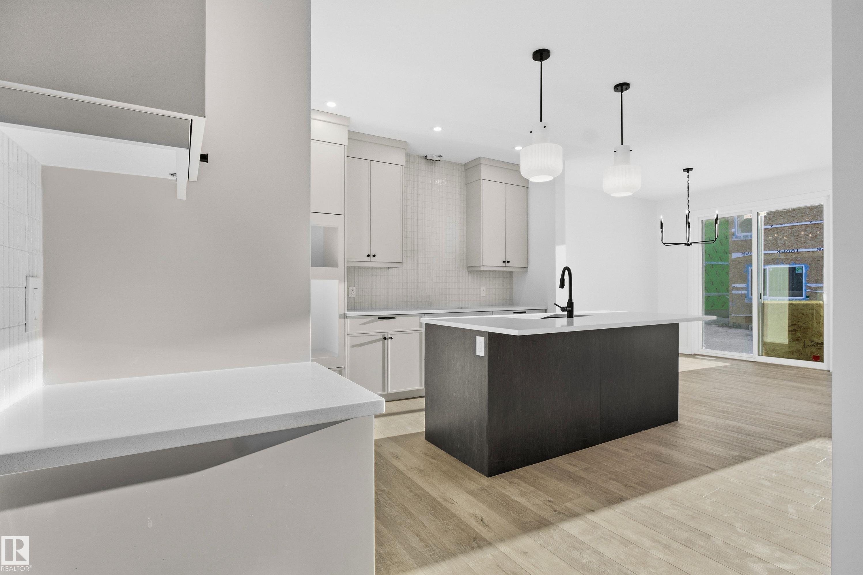 Picture for 2126 MUCKLEPLUM CR SW