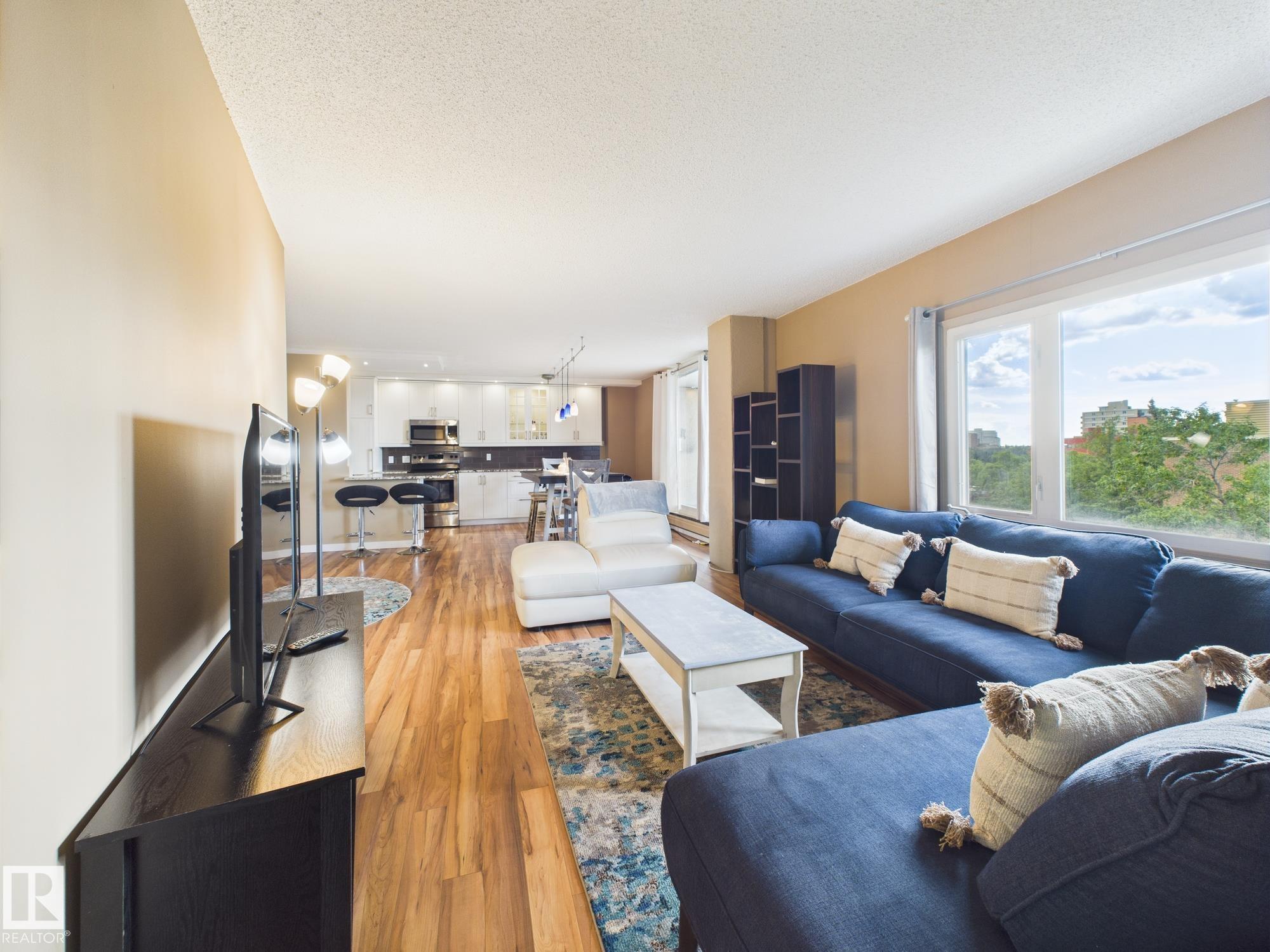 Photo 16 at 603 - 9909 110 Street NW, Wîhkwêntôwin, Edmonton