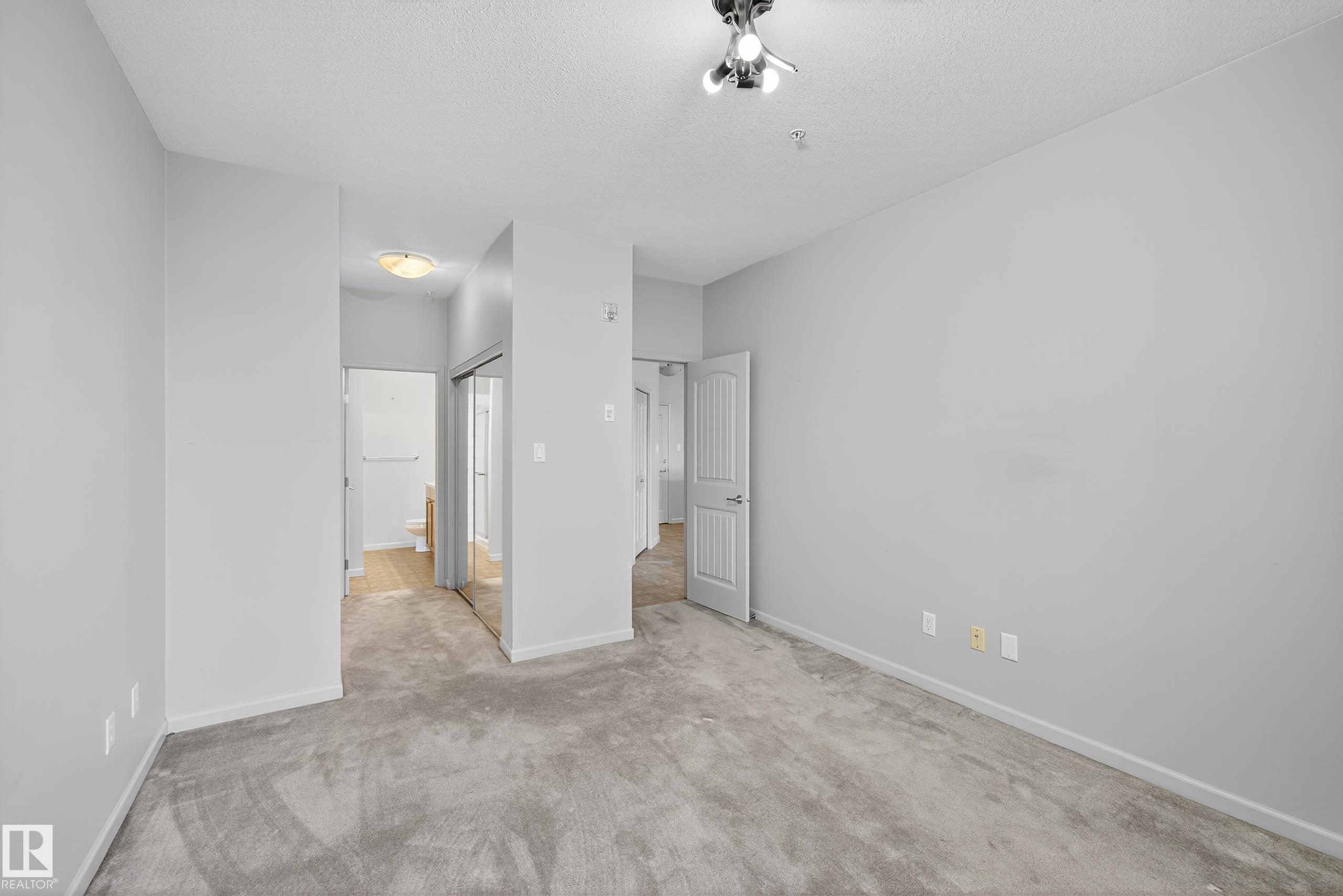 Photo 24 at 112 - 2503 Hanna Crescent NW, Haddow, Edmonton