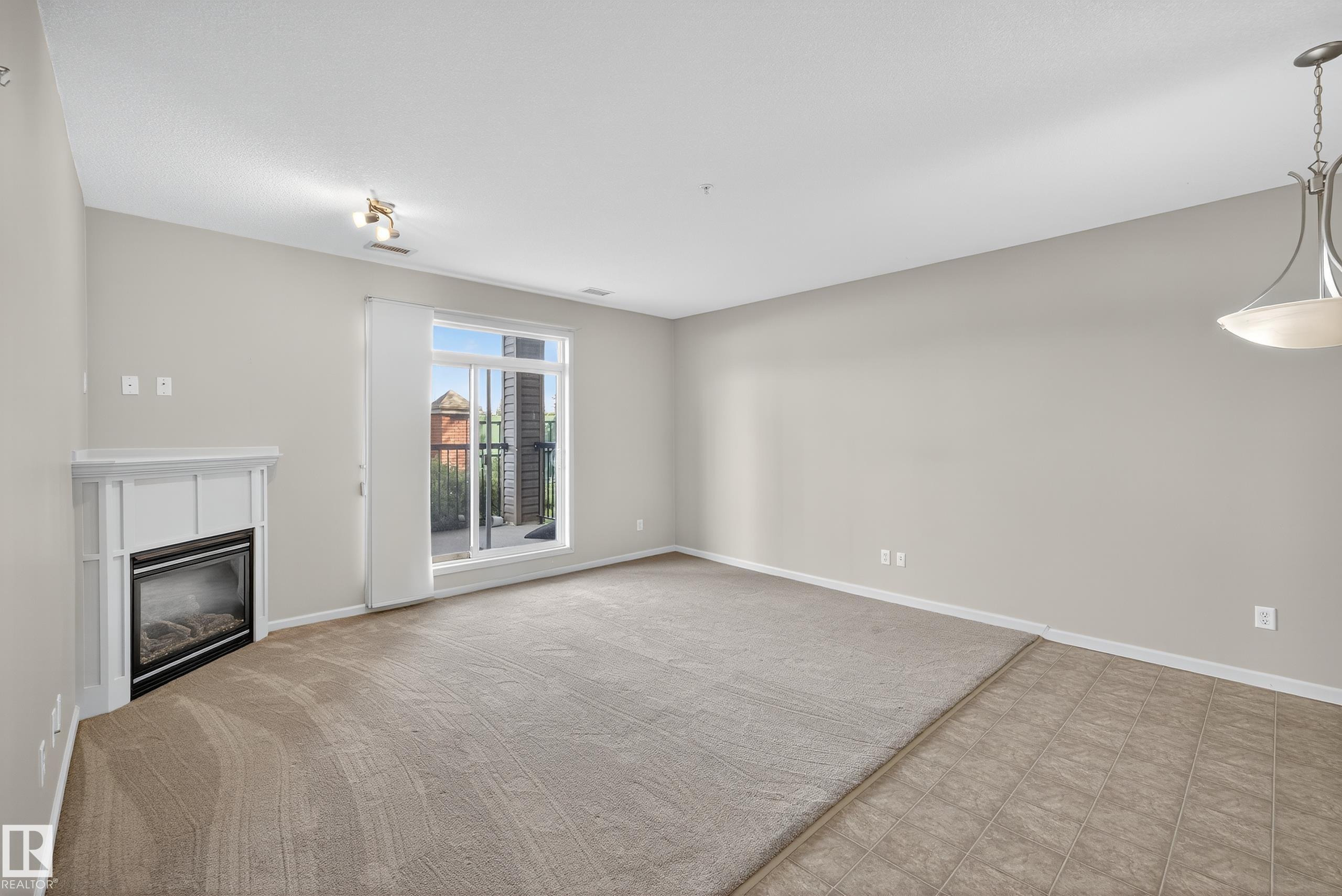 Photo 7 at 112 - 2503 Hanna Crescent NW, Haddow, Edmonton