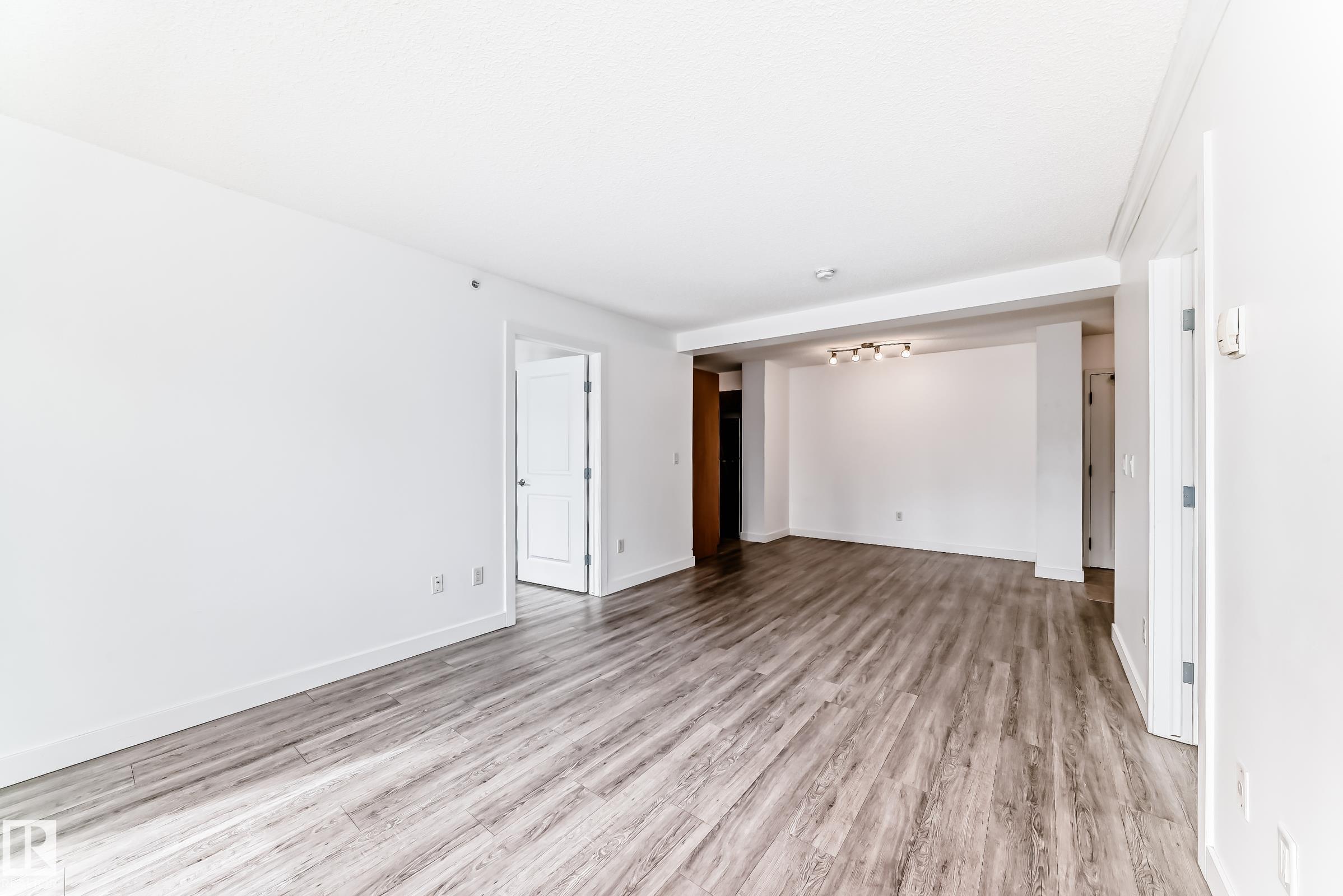 Photo 6 at 304 - 10303 105 Street NW, Downtown, Edmonton