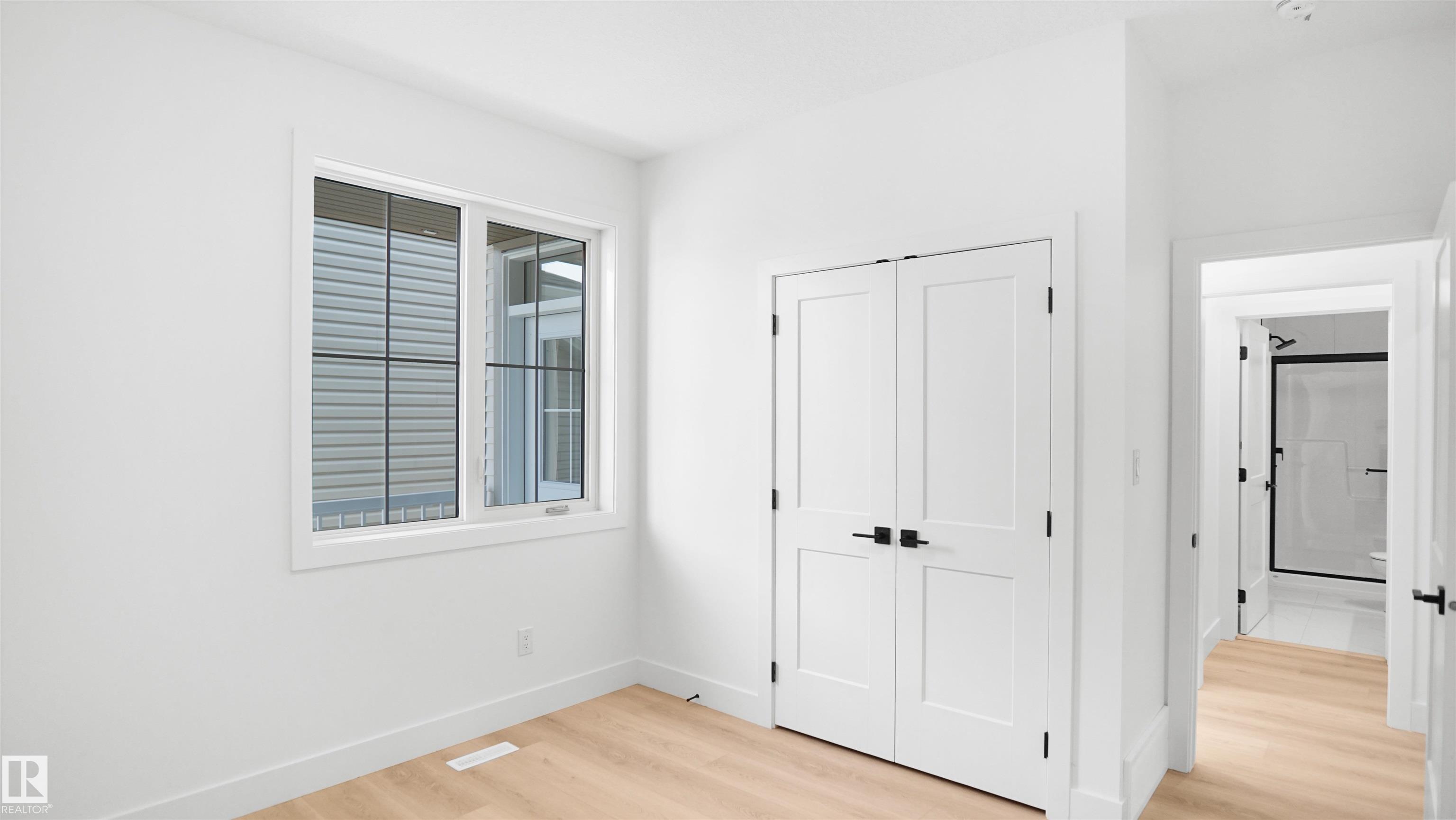 Picture for 807 30 AV NW