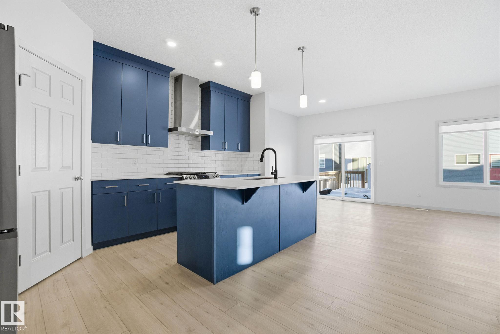 Picture for 2423 194 ST NW