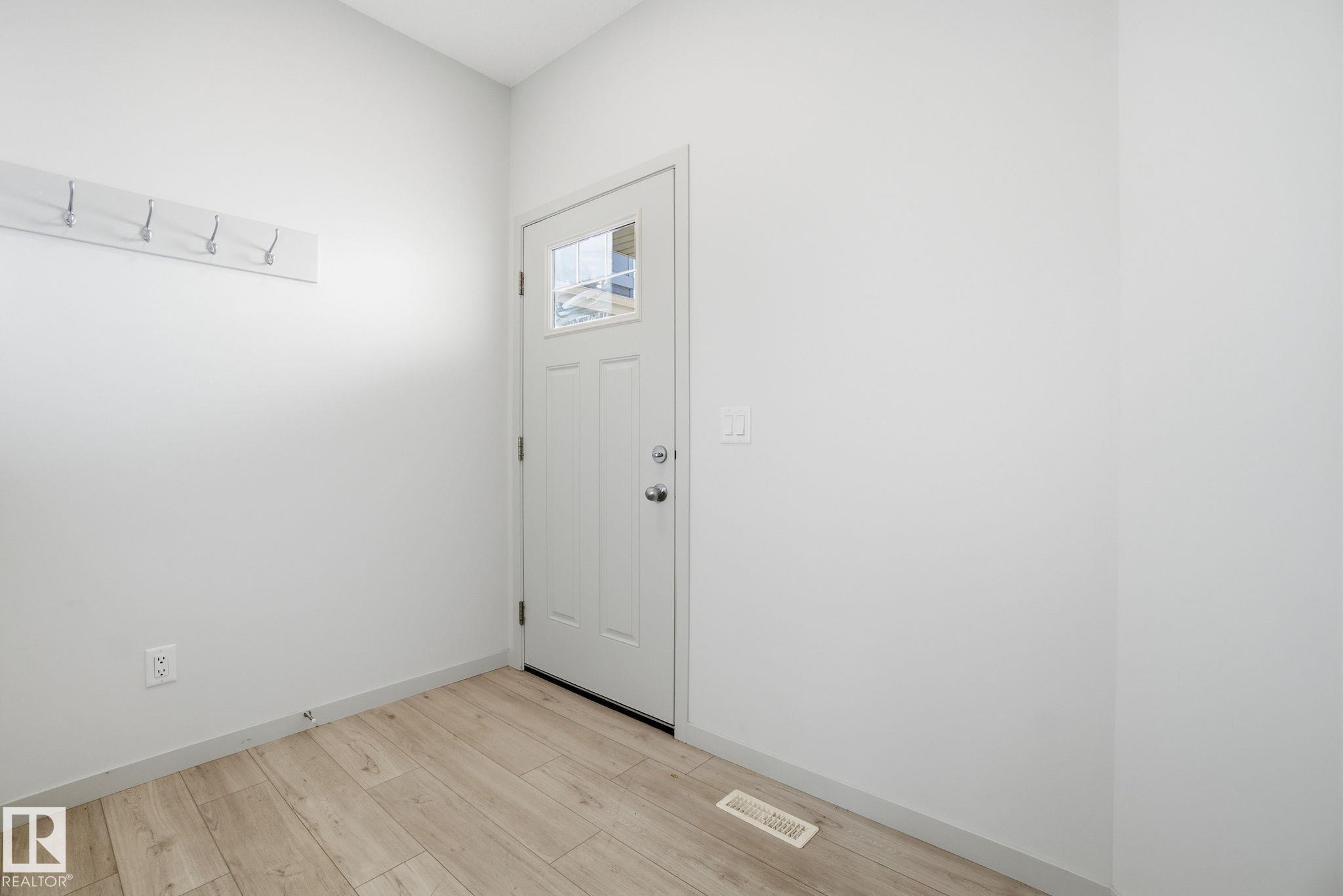 Picture for 2423 194 ST NW