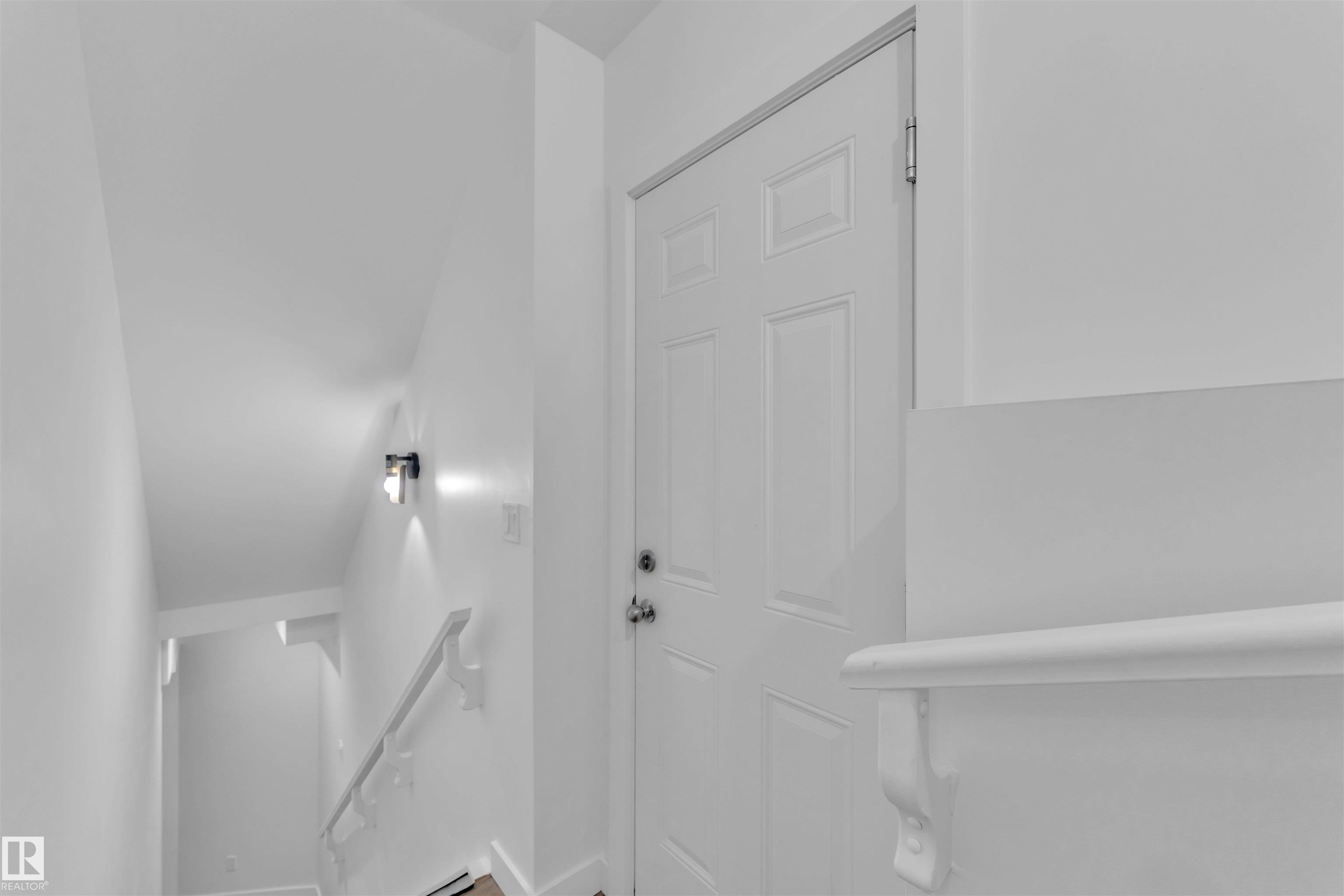 Photo 33 at 7129 - 7129 46a Street, Le Reve, Beaumont