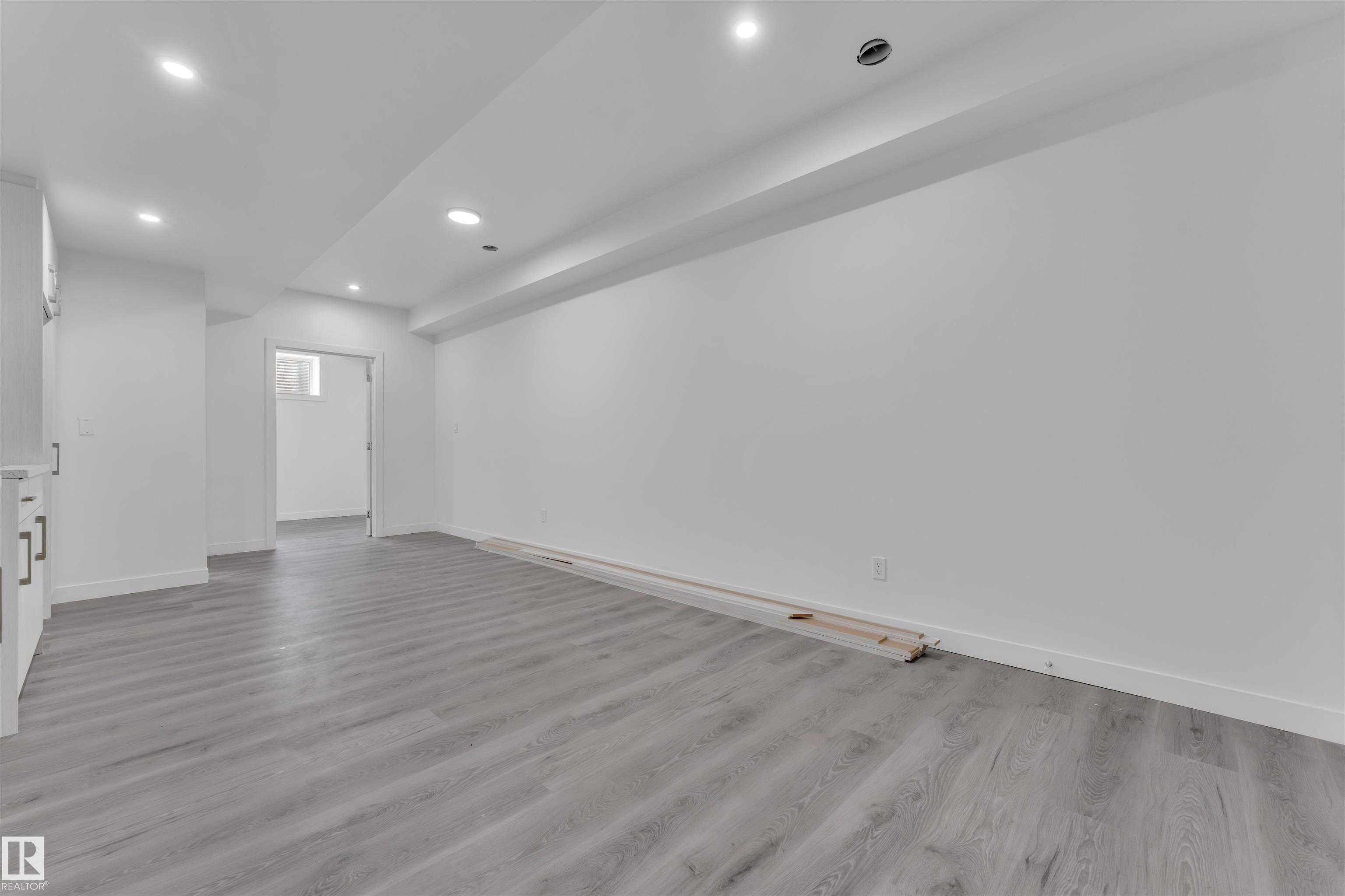 Photo 35 at 7129 - 7129 46a Street, Le Reve, Beaumont