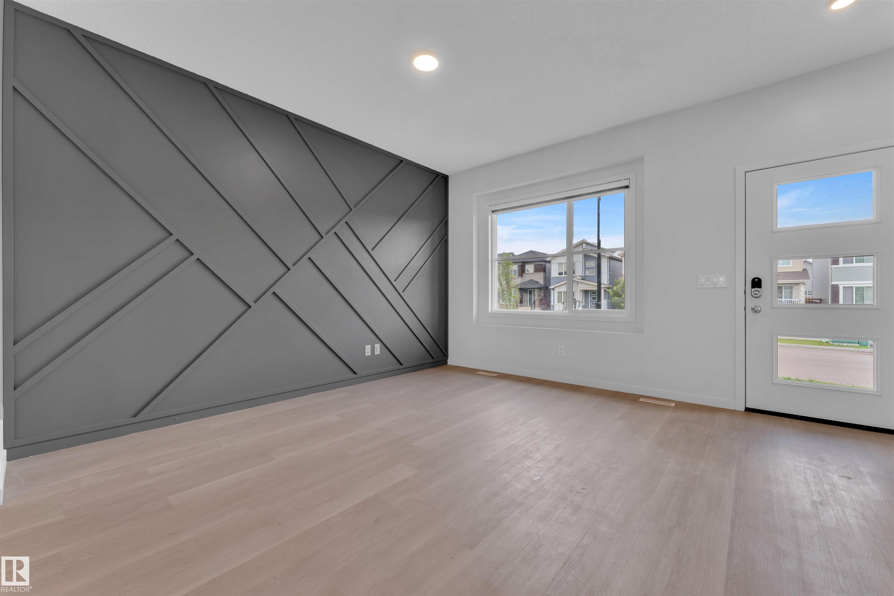 Photo 9 at 7129 - 7129 46a Street, Le Reve, Beaumont