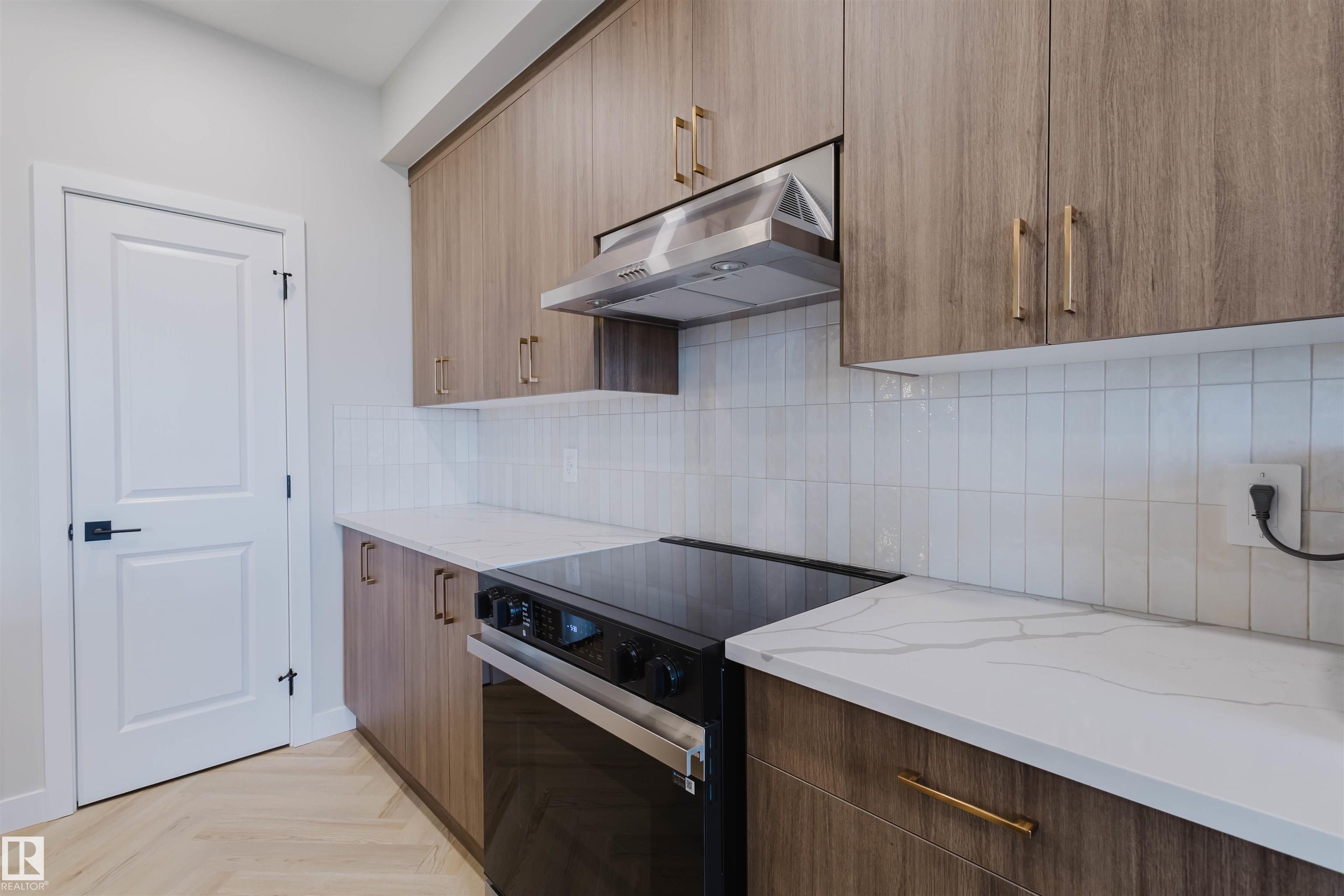 Photo 7 at 8288 Kiriak Loop SW, Keswick, Edmonton