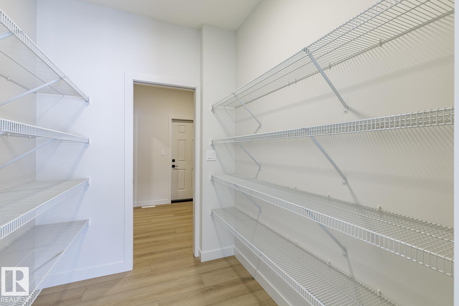 Photo 11 at 47 Renwyck Place, Fenwyck, Spruce Grove