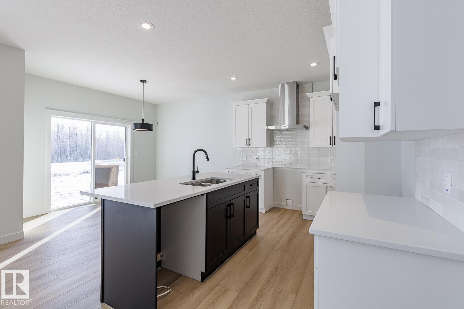 Photo 16 at 47 Renwyck Place, Fenwyck, Spruce Grove