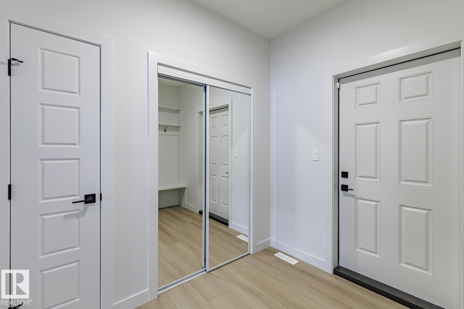 Photo 7 at 47 Renwyck Place, Fenwyck, Spruce Grove