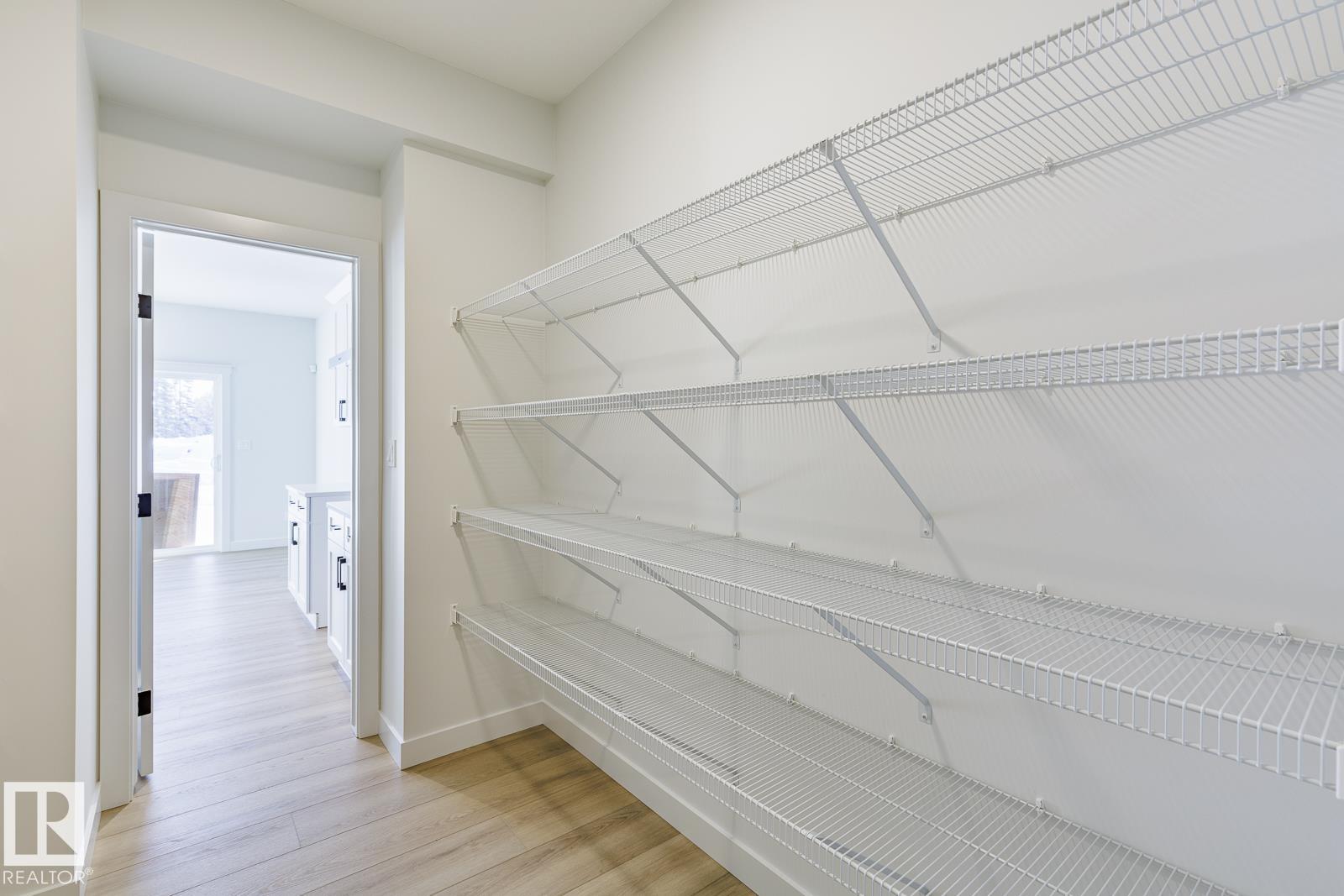 Photo 10 at 47 Renwyck Place, Fenwyck, Spruce Grove