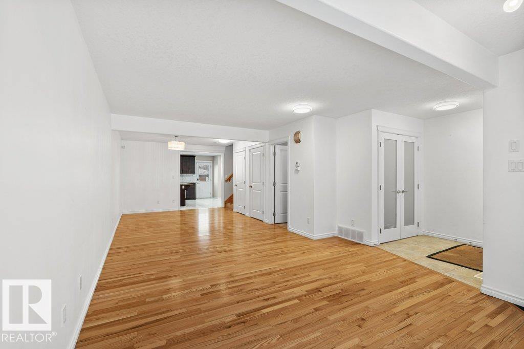 Picture for 10639 70 AV NW