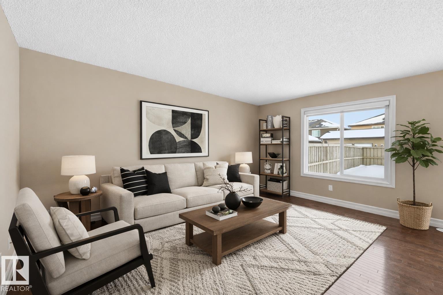 Photo 3 at 6833 Cardinal Link SW, Chappelle Area, Edmonton