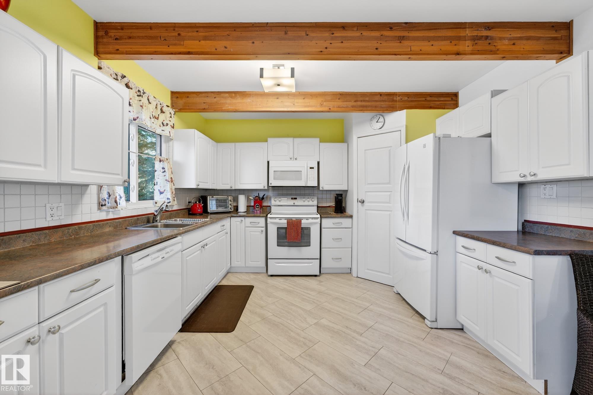 Photo 24 at 700 Lakeside Drive, Spring Lake, Rural Parkland County