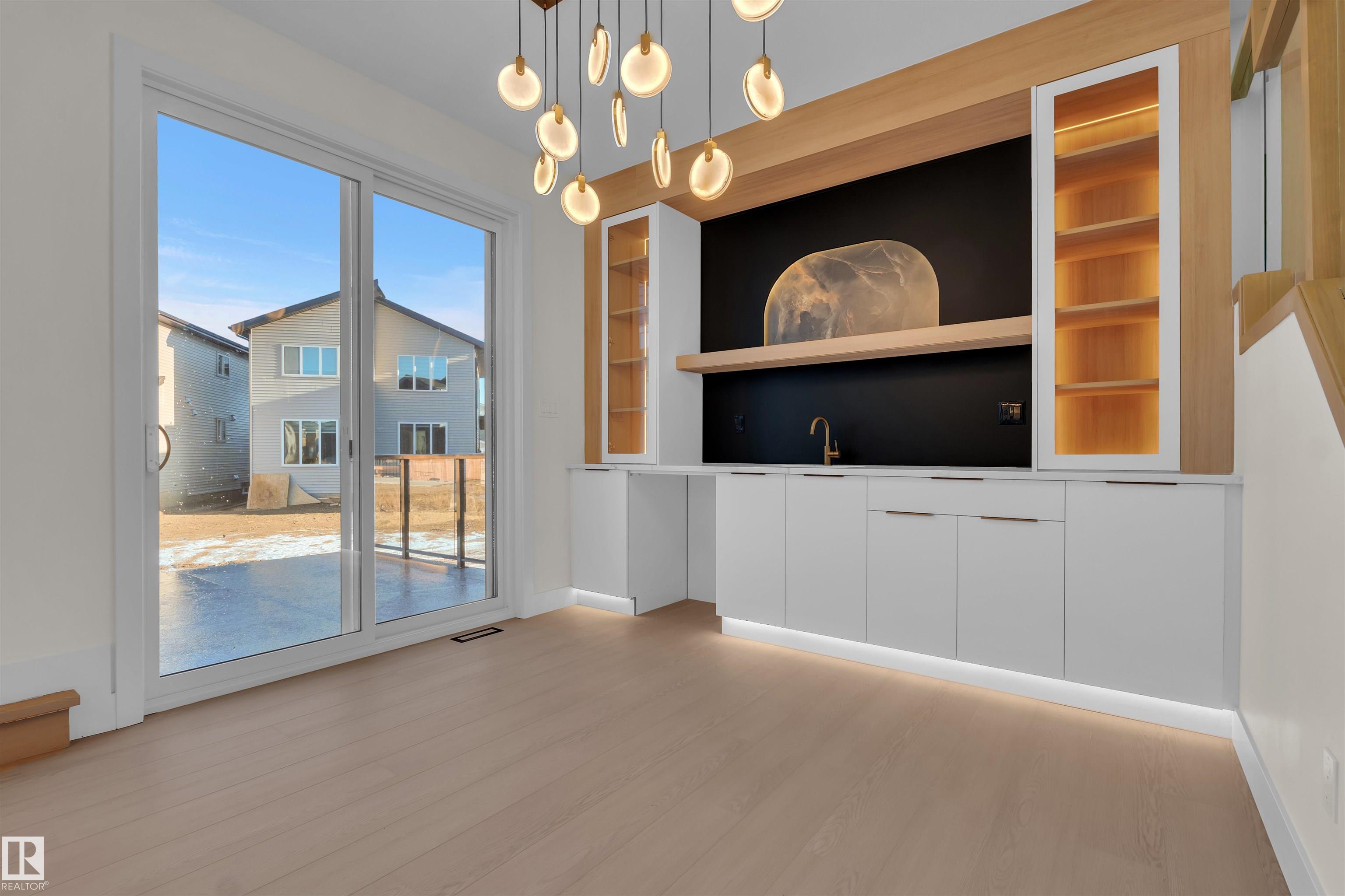 Picture for 4919 17 AV SW SW