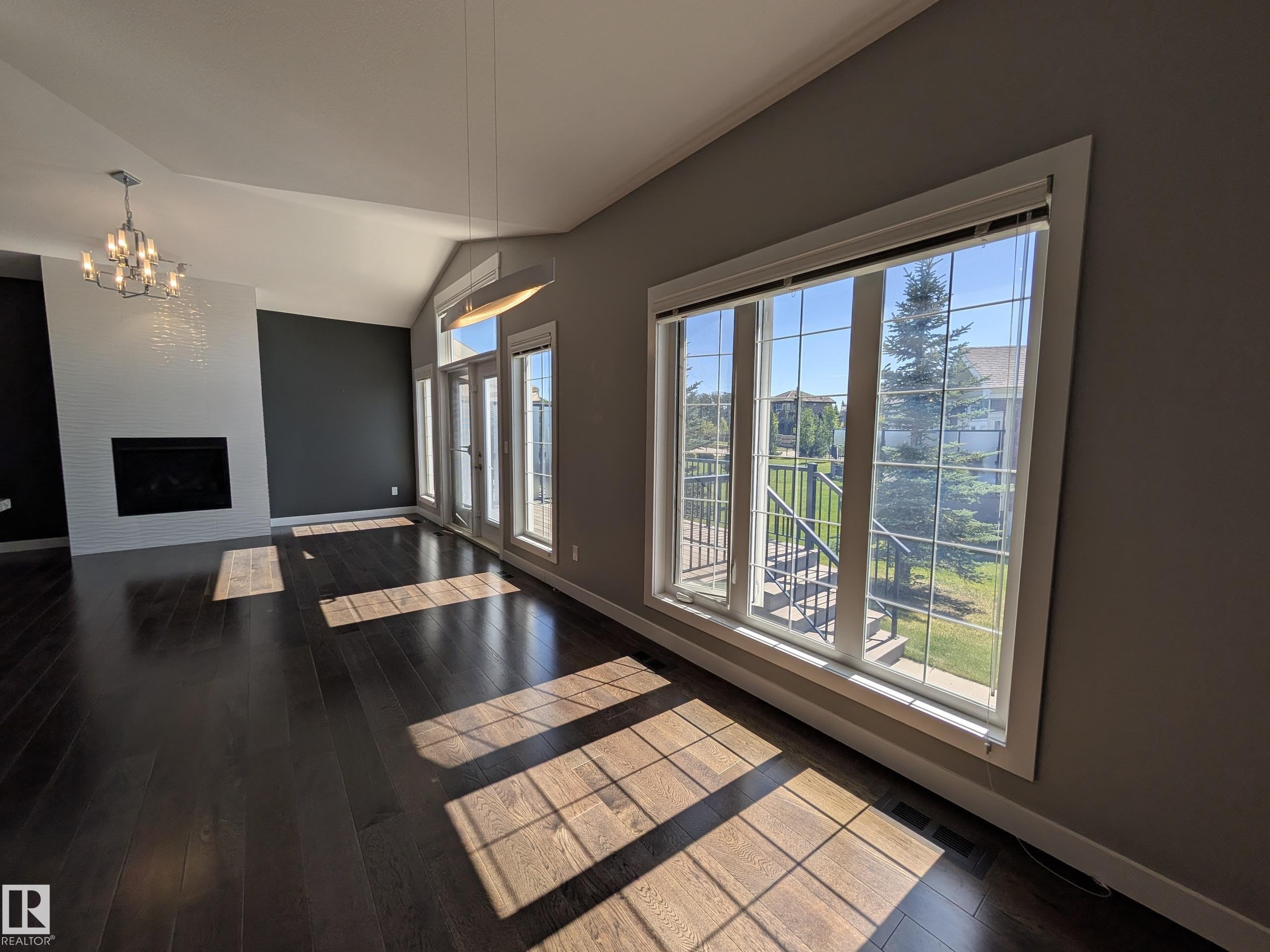 Photo 19 at 34 - 3090 Cameron Heights Way NW, Cameron Heights, Edmonton