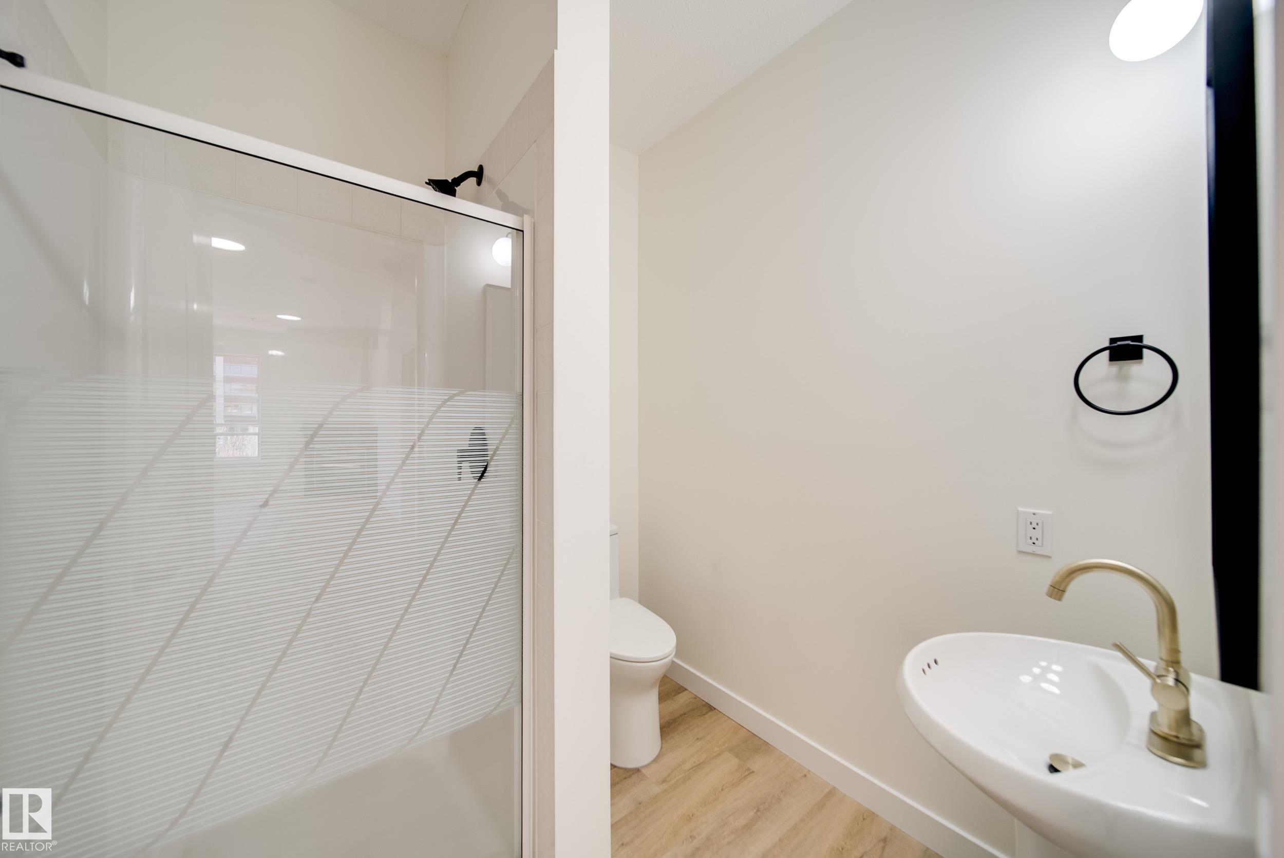 Photo 13 at 532 - 10023 110 Street NW, Wîhkwêntôwin, Edmonton