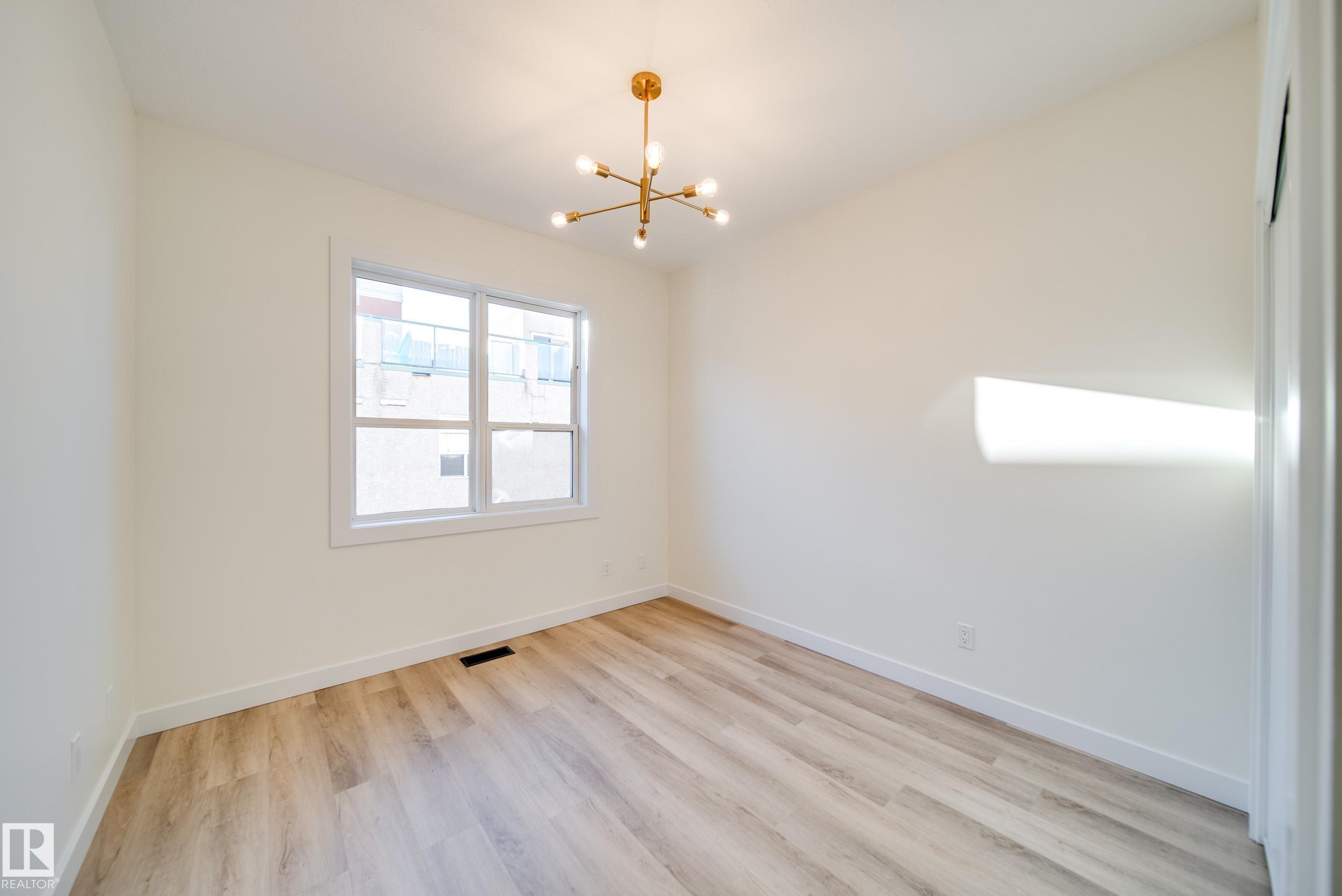 Photo 14 at 532 - 10023 110 Street NW, Wîhkwêntôwin, Edmonton