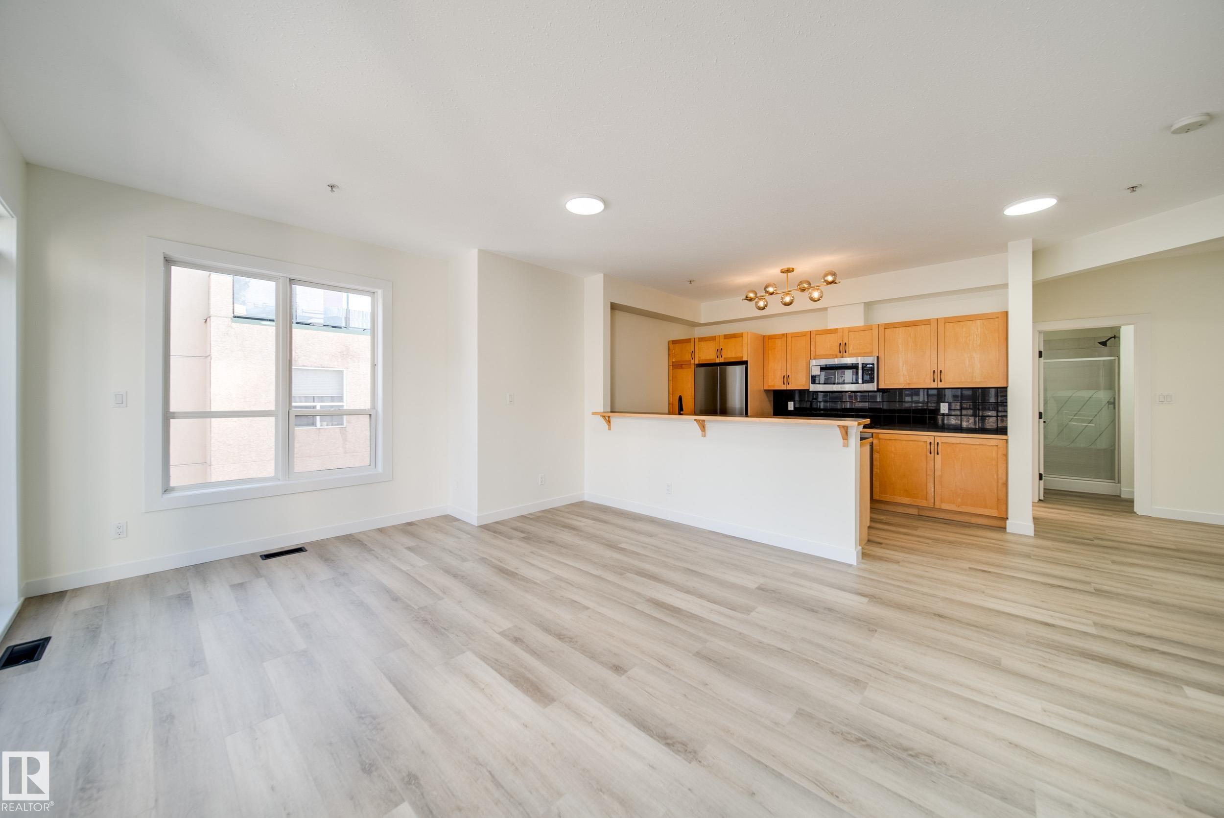 Photo 25 at 532 - 10023 110 Street NW, Wîhkwêntôwin, Edmonton