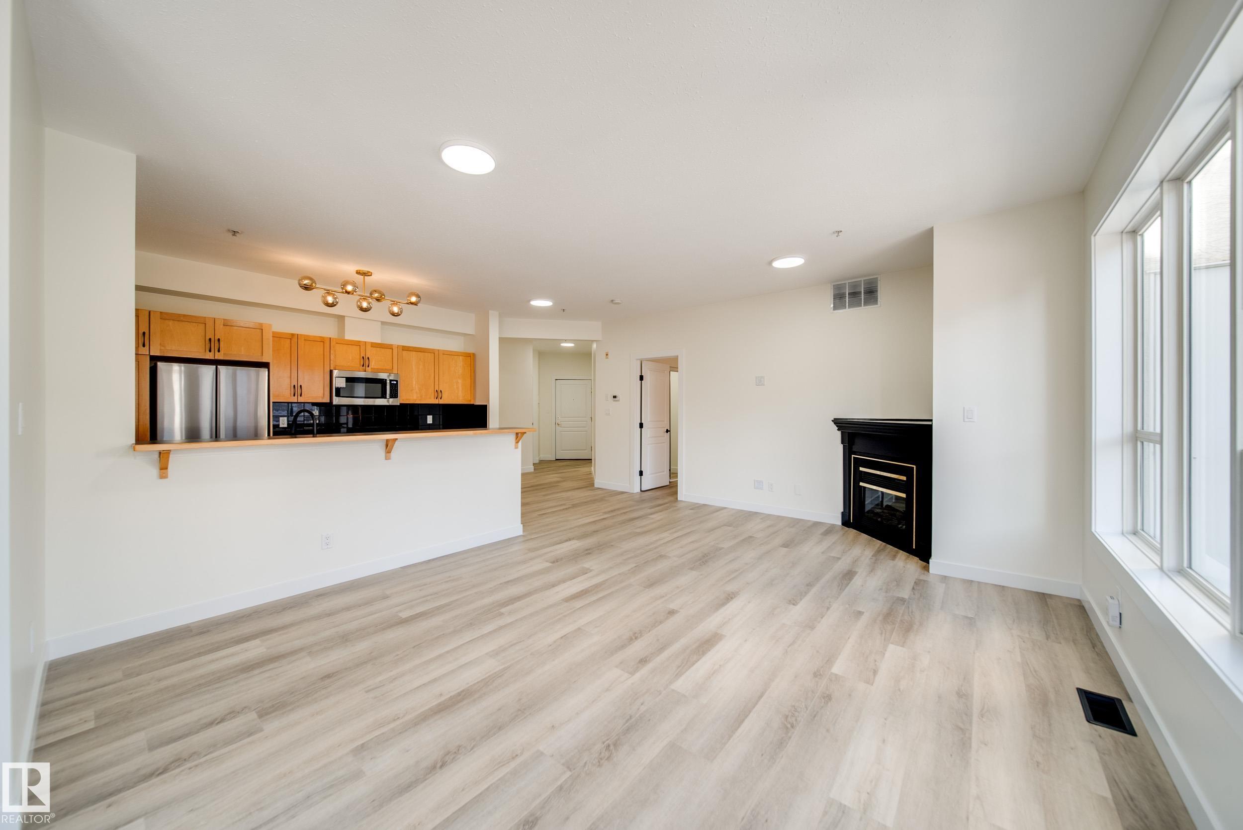 Photo 26 at 532 - 10023 110 Street NW, Wîhkwêntôwin, Edmonton