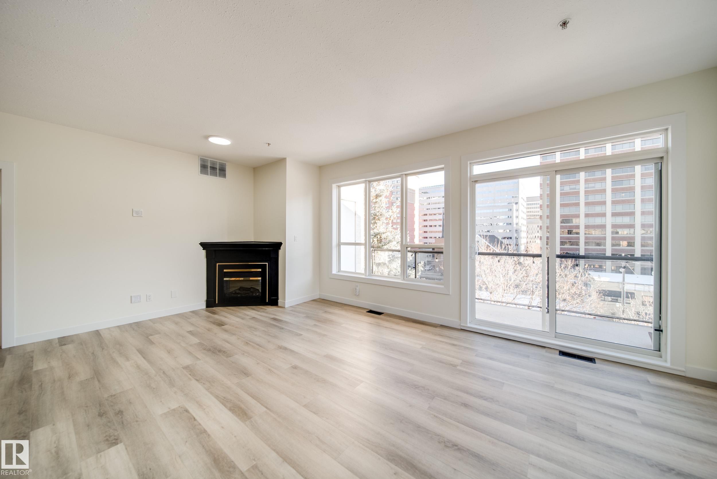 Photo 27 at 532 - 10023 110 Street NW, Wîhkwêntôwin, Edmonton