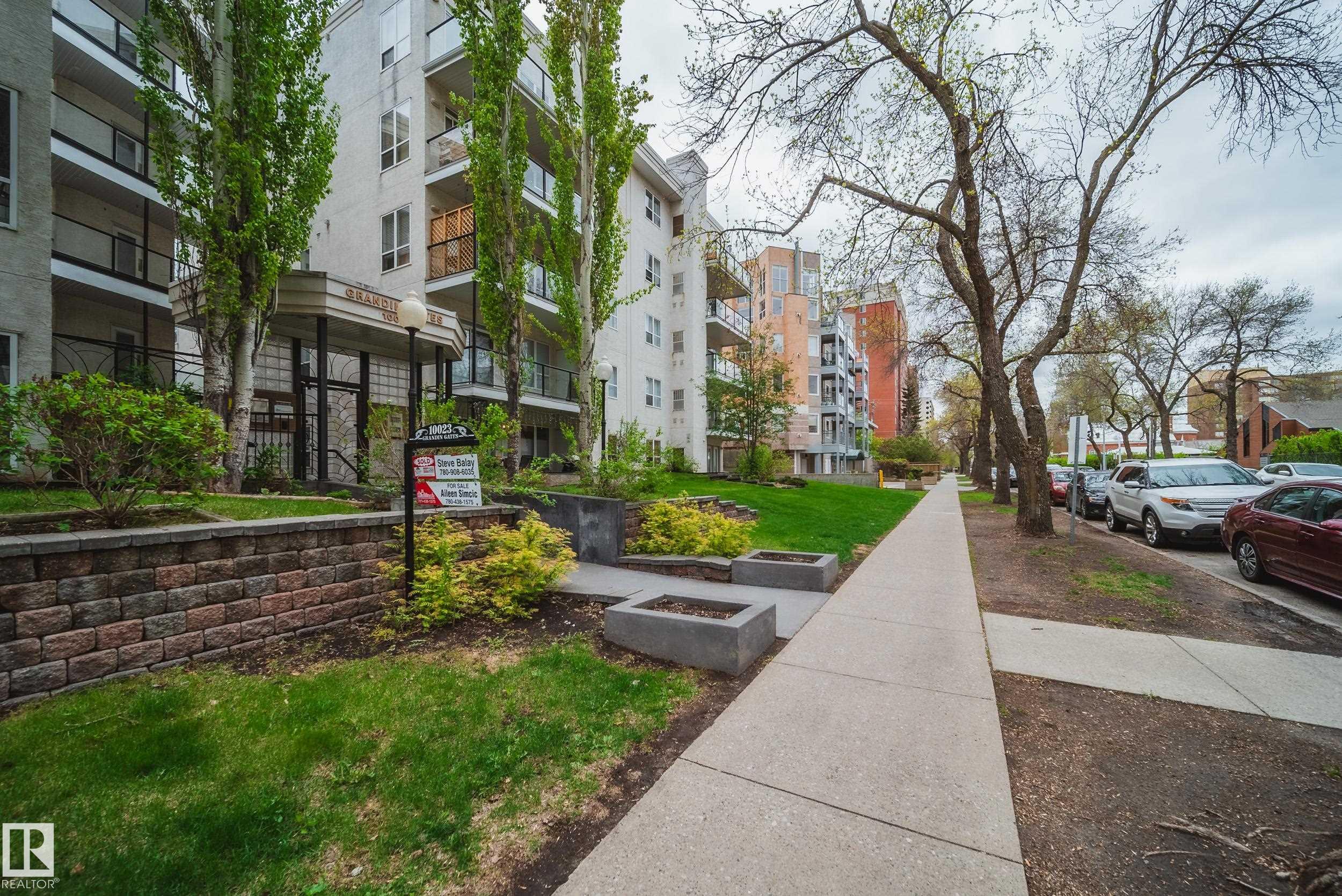 Photo 37 at 532 - 10023 110 Street NW, Wîhkwêntôwin, Edmonton