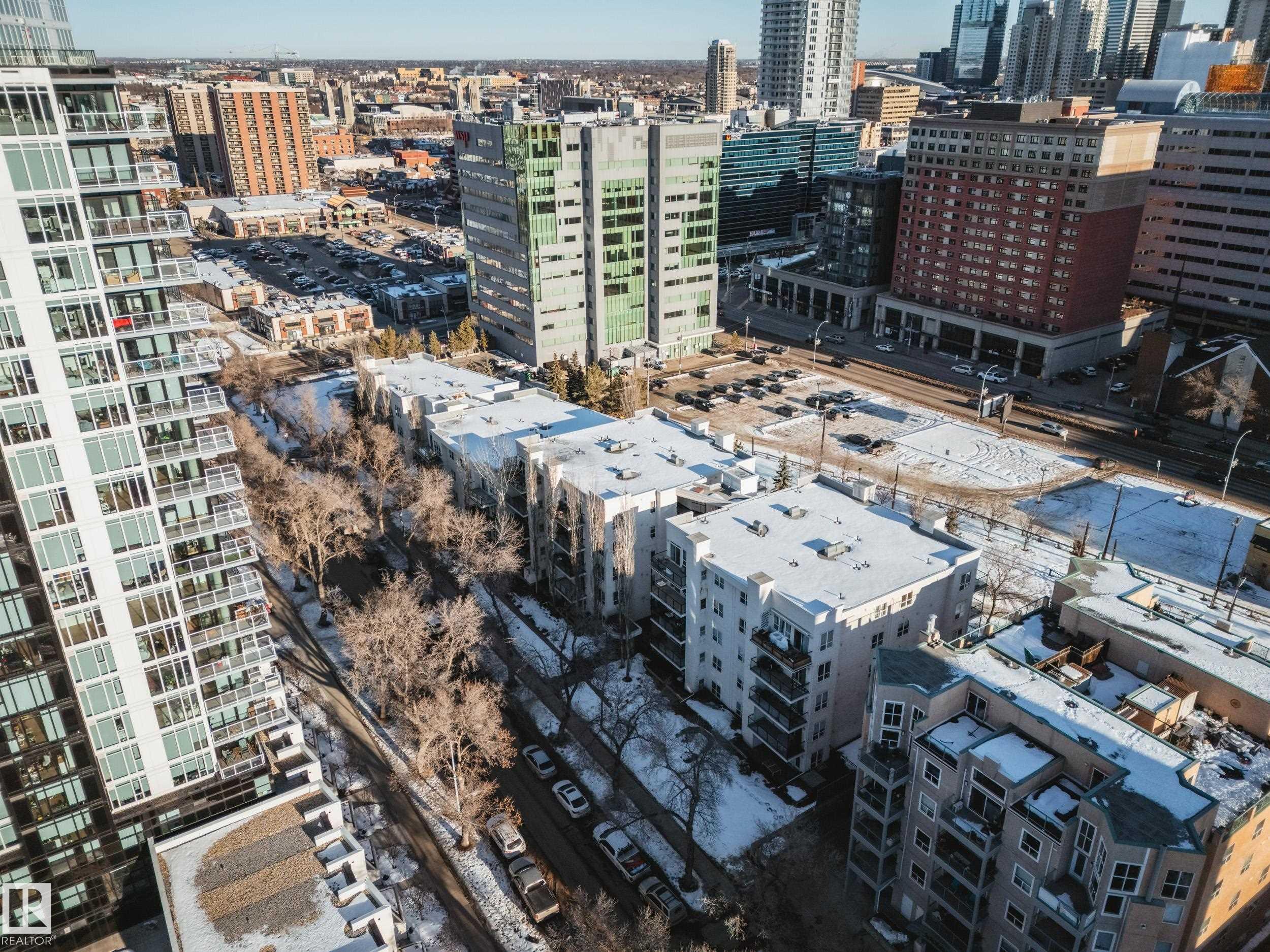 Photo 40 at 532 - 10023 110 Street NW, Wîhkwêntôwin, Edmonton